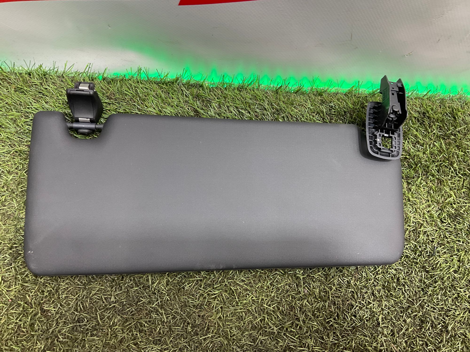 Козырек солнцезащитный левый BMW M3 G80 2023, 3000 рублей, Москва