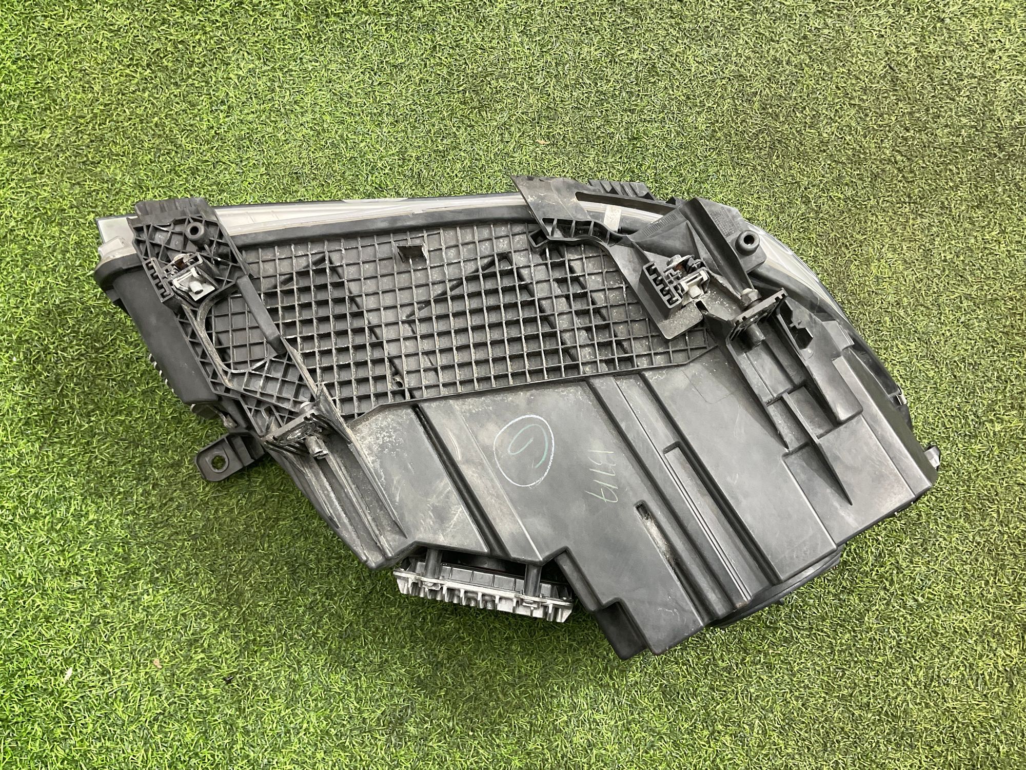 https://ycs.partsauto.market/partsauto-images/thmbs/userImages/h353NjtZg3VDP19b5HMt7LlpbQ93/part/12f3bca8-889e-4af7-9cfb-95afdec3819b_1744808539504.jpg