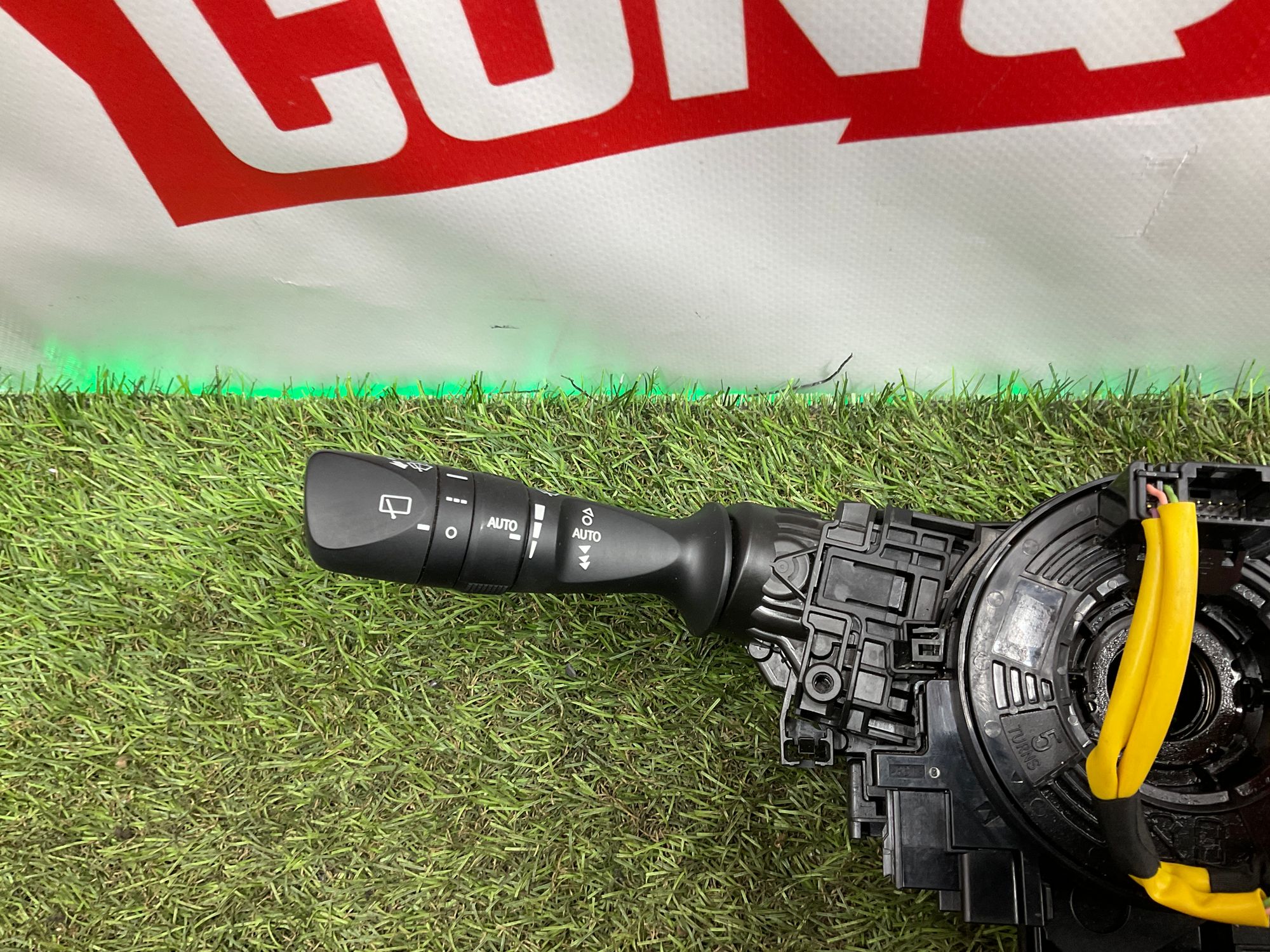 Подрулевой переключатель Toyota Land Cruiser 200 рестайлинг 2 (2015—2023) 2017, 10000 рублей, Москва