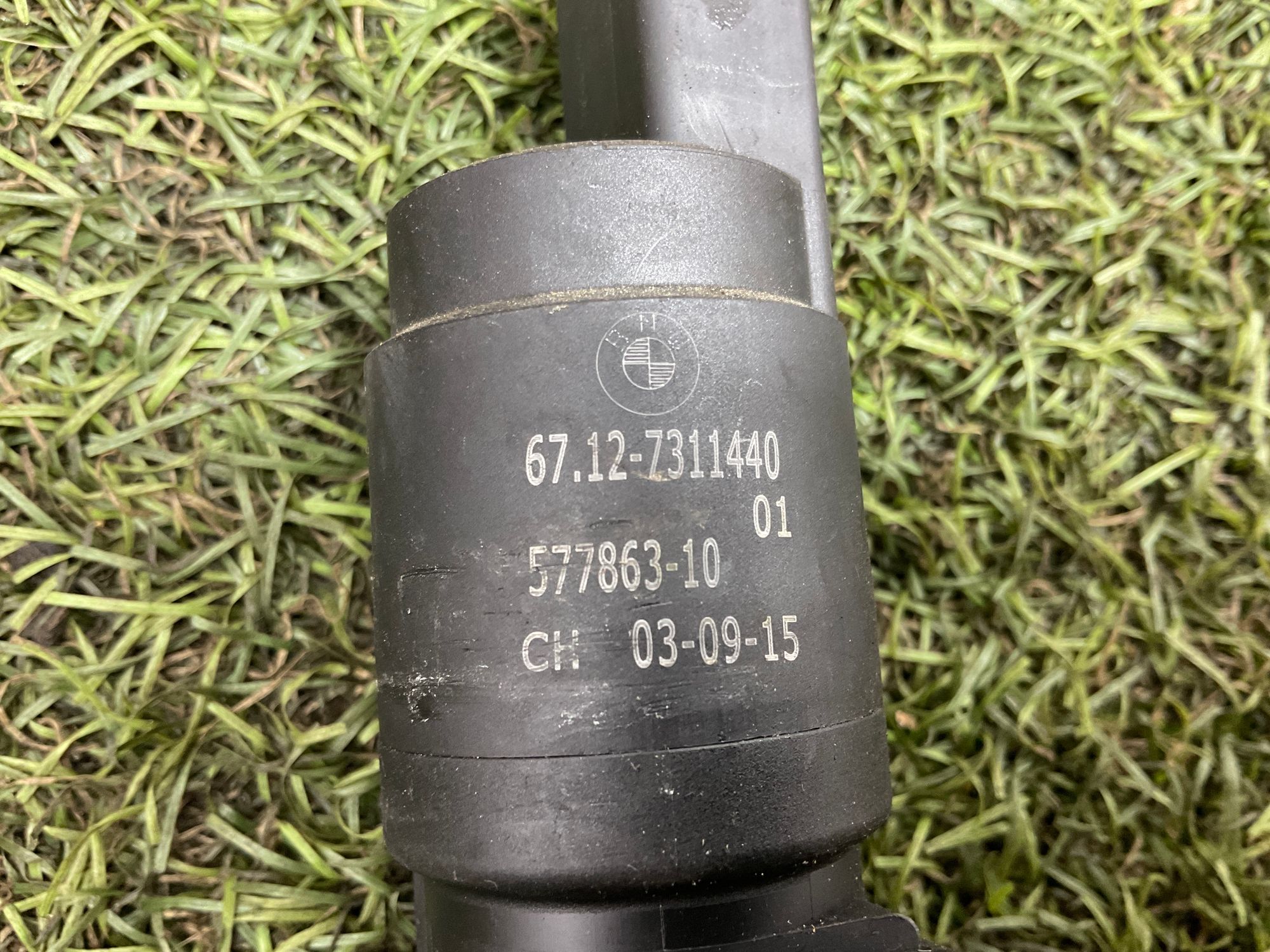 Насос стеклоомывателя BMW X6 F16 2015, 1000 рублей, Москва