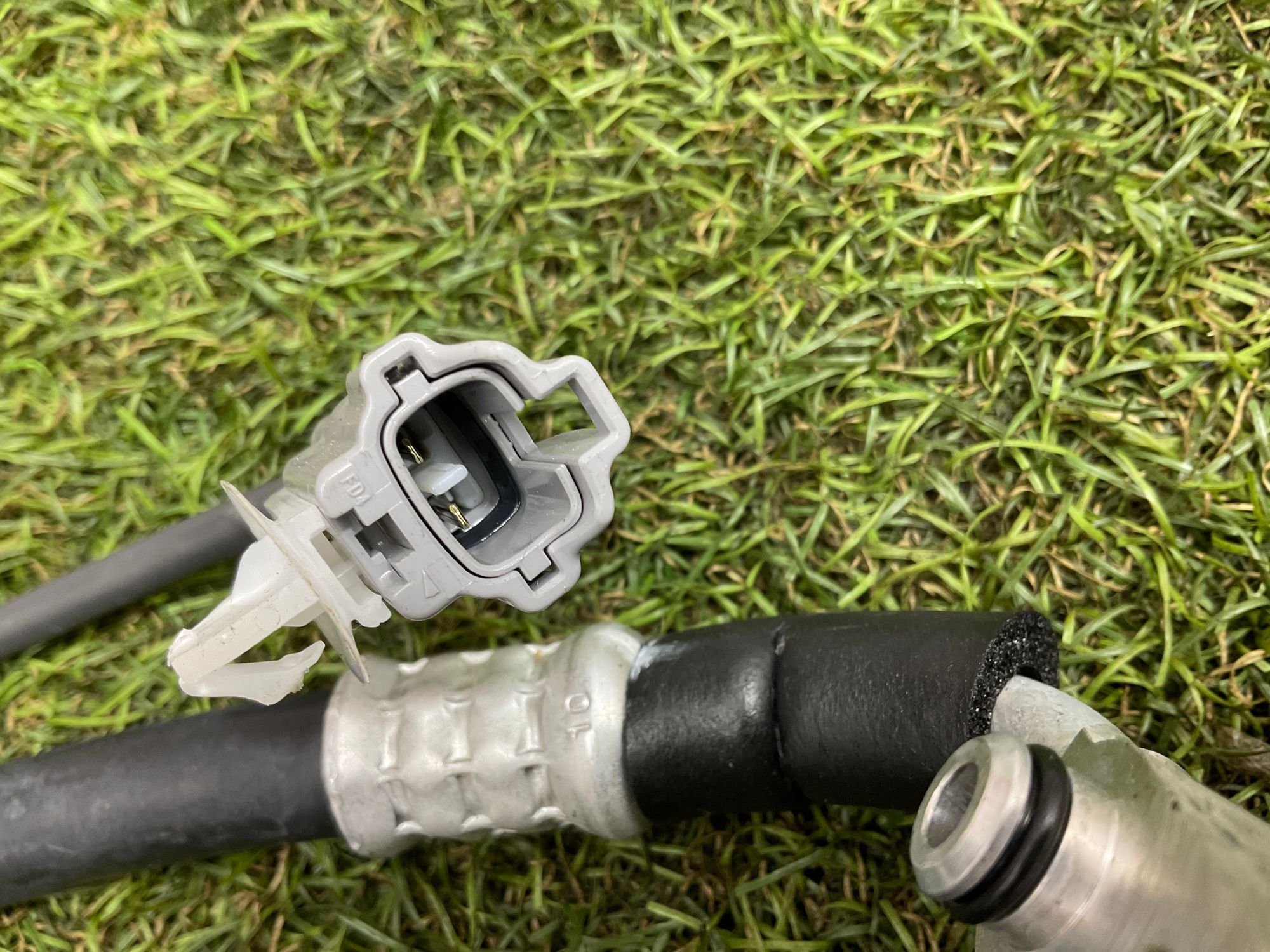 https://ycs.partsauto.market/partsauto-images/thmbs/userImages/h353NjtZg3VDP19b5HMt7LlpbQ93/part/137c3c1b-68f3-43b8-9c4e-ef0f219e2a1f_1779804347506.jpg