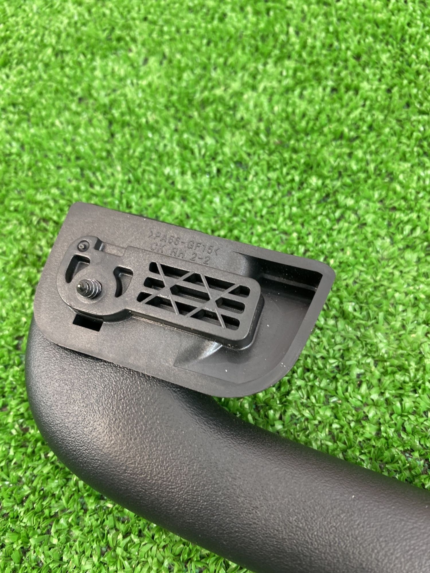 https://ycs.partsauto.market/partsauto-images/thmbs/userImages/h353NjtZg3VDP19b5HMt7LlpbQ93/part/1398ee39-0ef1-419a-871a-6338bf8a17a7_1742202857672.jpg