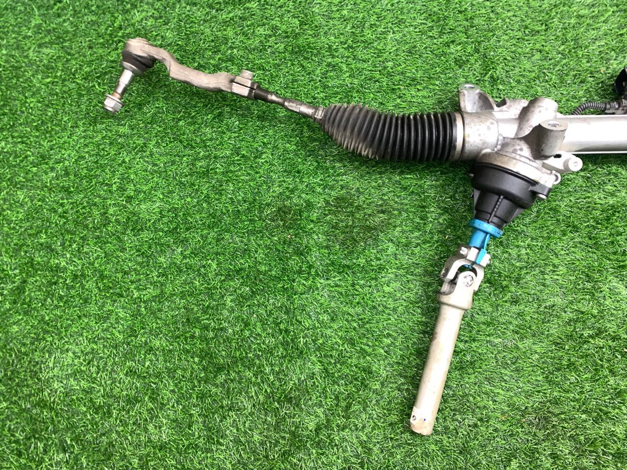 https://ycs.partsauto.market/partsauto-images/thmbs/userImages/h353NjtZg3VDP19b5HMt7LlpbQ93/part/13a47cc4-aff2-4d4d-9566-3fd4b21d5b9e_1733237787025.jpg