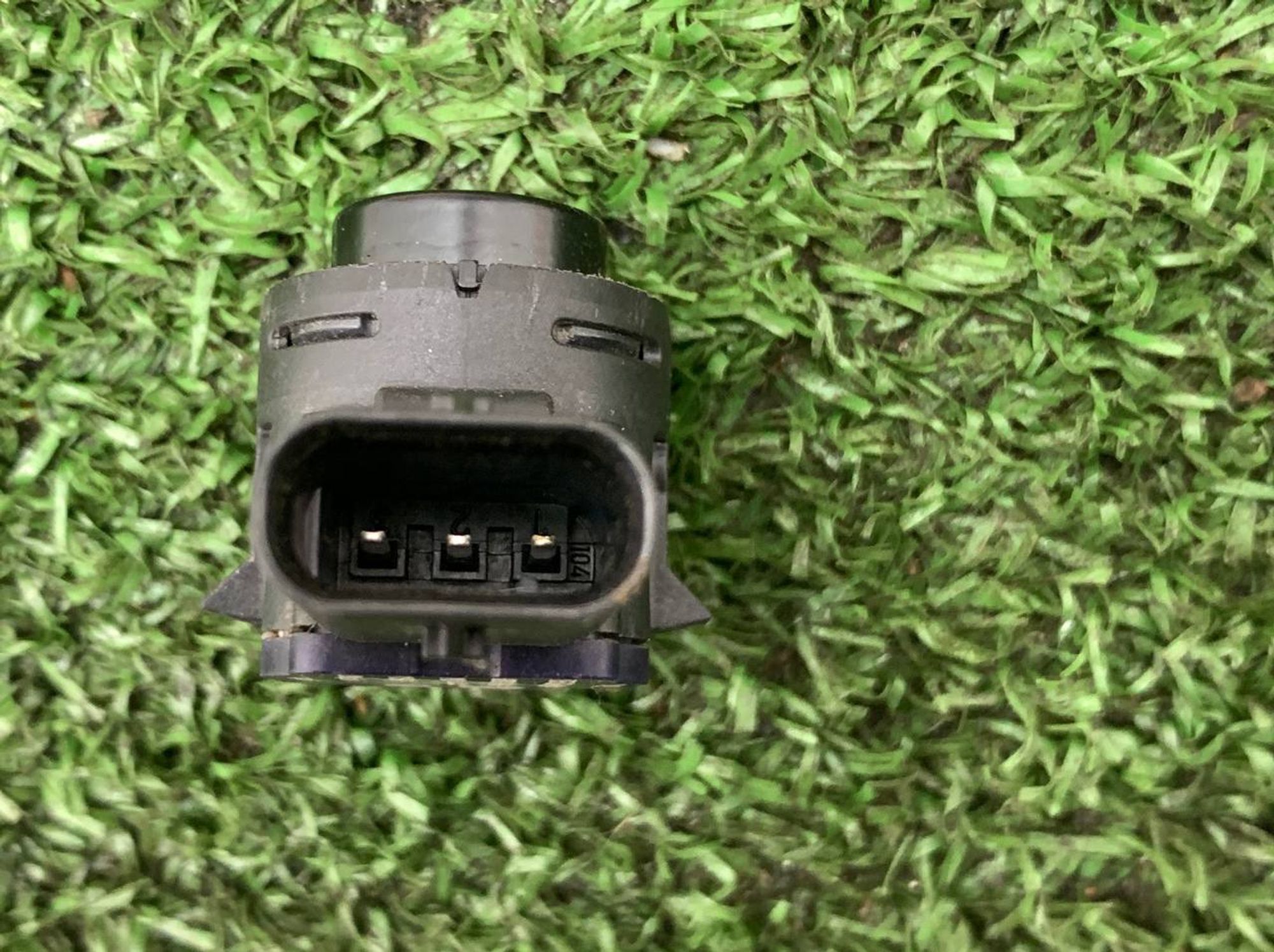 https://ycs.partsauto.market/partsauto-images/thmbs/userImages/h353NjtZg3VDP19b5HMt7LlpbQ93/part/13fa06fb-ed3e-4cc1-8473-3a2215ee7a8a_1727255101586.jpg