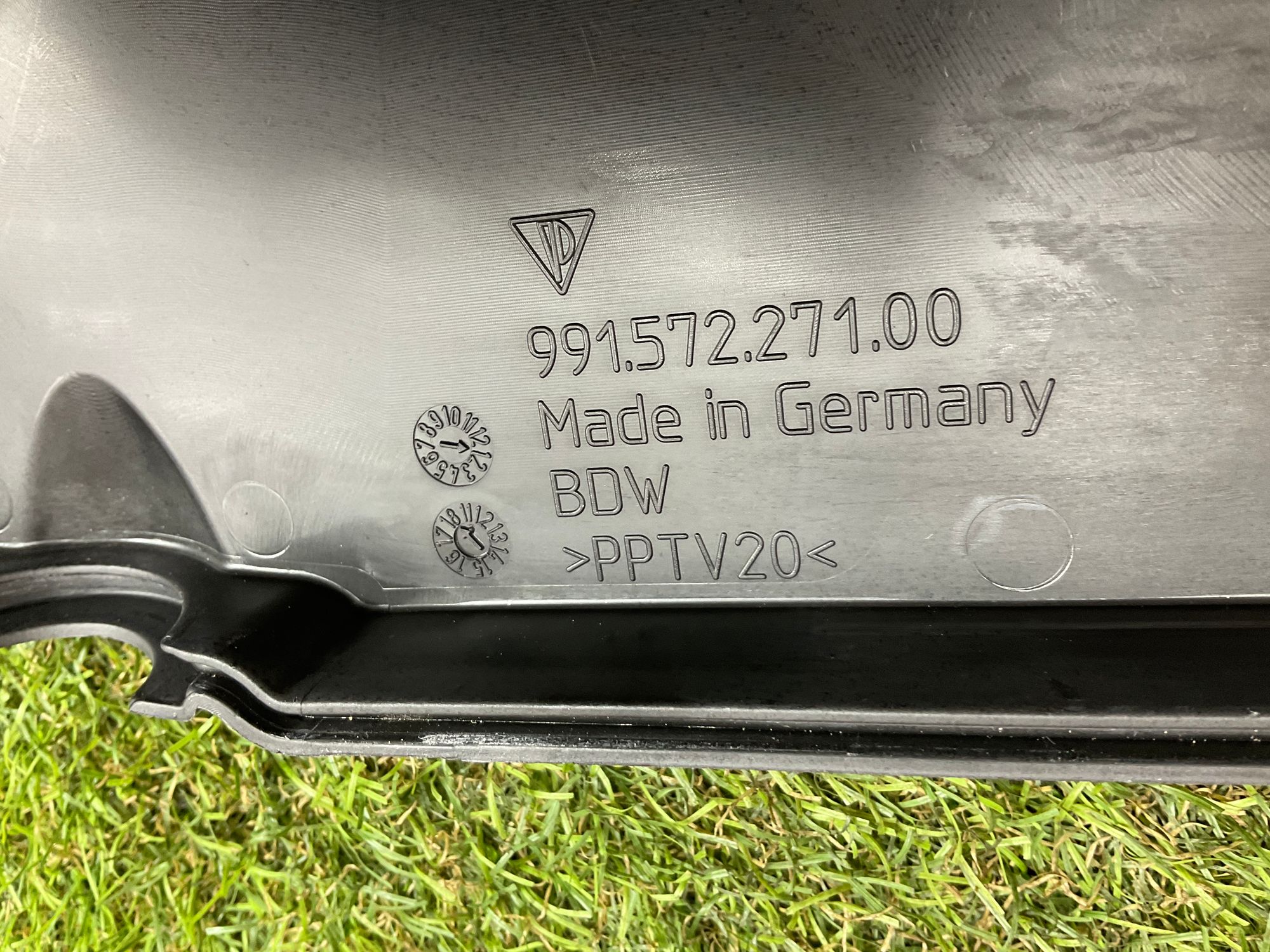 Крышка вентиляционной системы Porsche 911 GT3 991 Рестайлинг 2018, 4000 рублей, Москва
