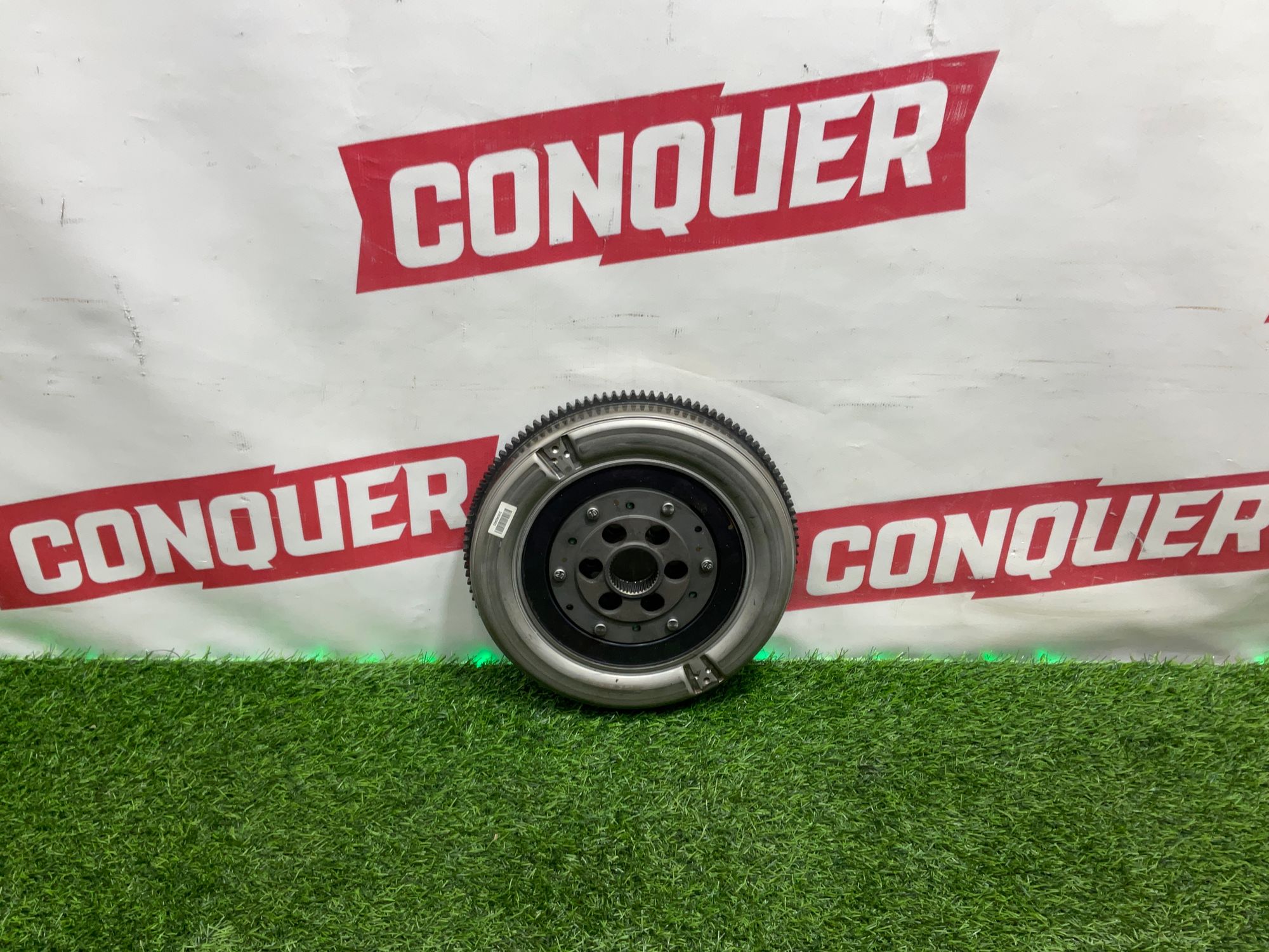 https://ycs.partsauto.market/partsauto-images/thmbs/userImages/h353NjtZg3VDP19b5HMt7LlpbQ93/part/1461cc79-b626-4b52-9658-8a7a8930c064_1734335415919.jpg