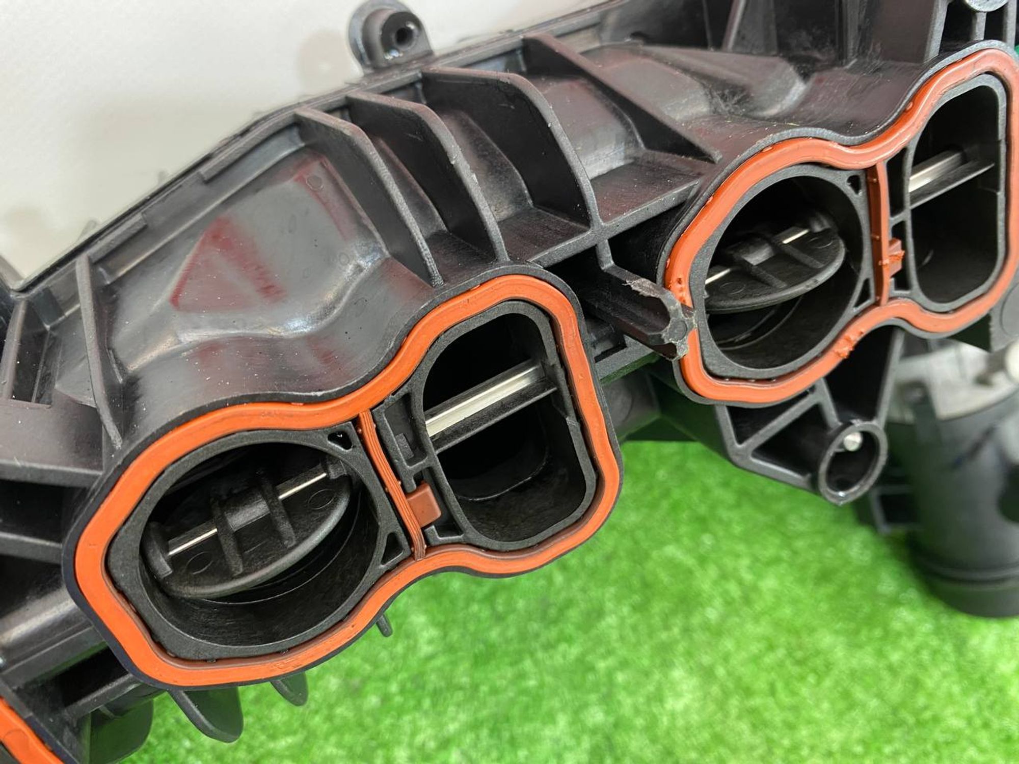 https://ycs.partsauto.market/partsauto-images/thmbs/userImages/h353NjtZg3VDP19b5HMt7LlpbQ93/part/14777ce2-1d89-4699-a377-6f6772f84943_1748682492598.jpg