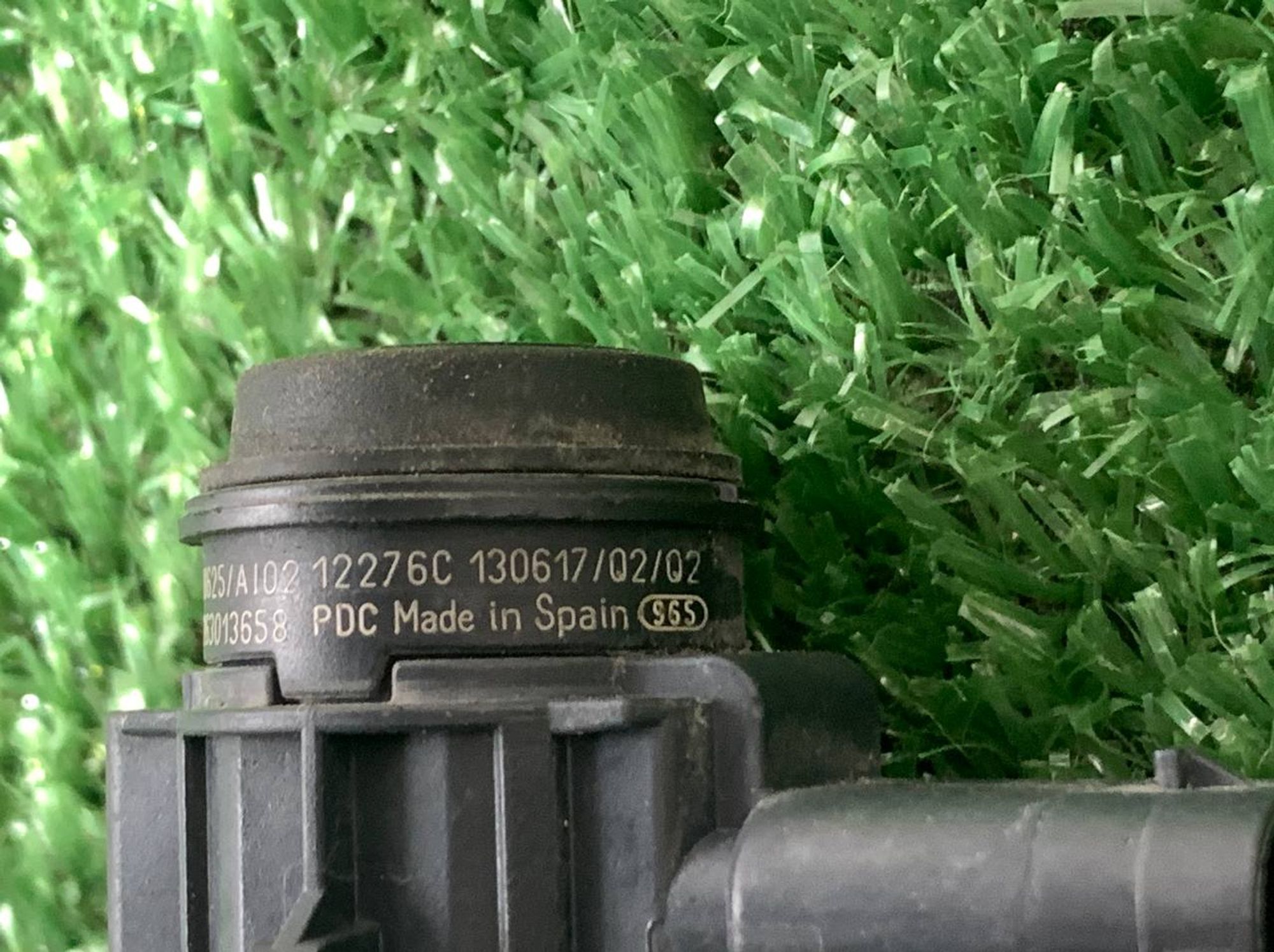 https://ycs.partsauto.market/partsauto-images/thmbs/userImages/h353NjtZg3VDP19b5HMt7LlpbQ93/part/147ec3e6-52bd-4eff-a78b-a282e00e2deb_1729236848592.jpg