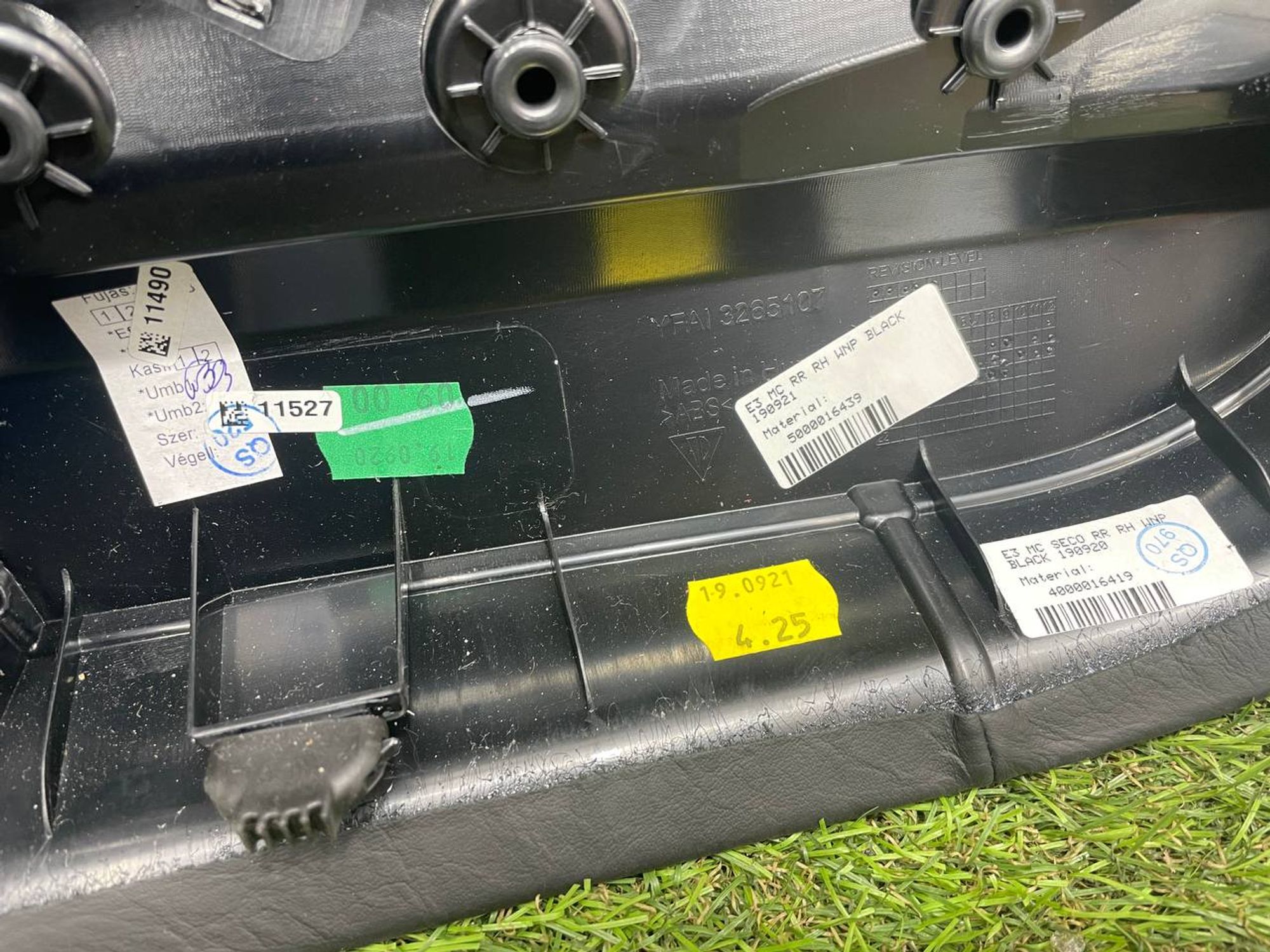 https://ycs.partsauto.market/partsauto-images/thmbs/userImages/h353NjtZg3VDP19b5HMt7LlpbQ93/part/149c8193-2c3f-439e-a463-1c012c1cc1ff_1710750230825.jpg