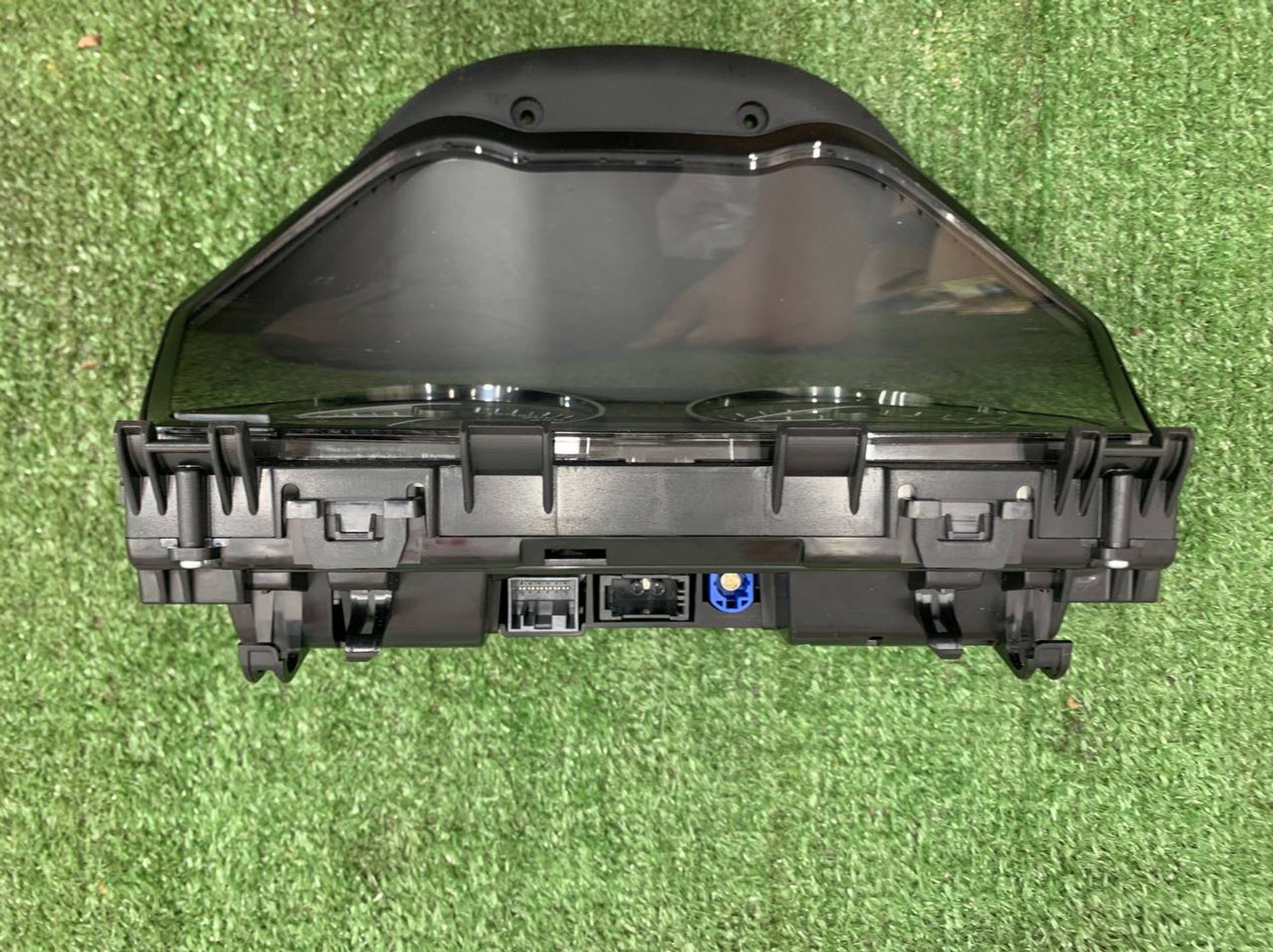 https://ycs.partsauto.market/partsauto-images/thmbs/userImages/h353NjtZg3VDP19b5HMt7LlpbQ93/part/15493a80-8532-445d-86e1-af5ca2b238ef_1732177060006.jpg