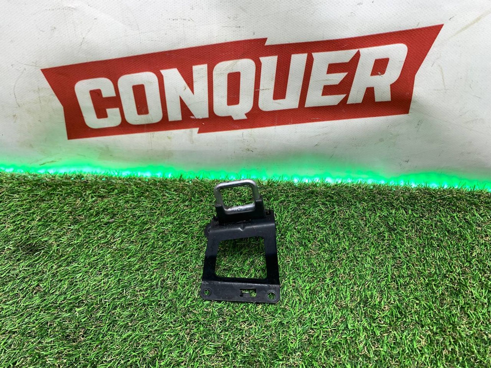 https://ycs.partsauto.market/partsauto-images/thmbs/userImages/h353NjtZg3VDP19b5HMt7LlpbQ93/part/15621c09-e2d3-4b27-9c4b-765bde5ee1aa_1716549679787.jpg