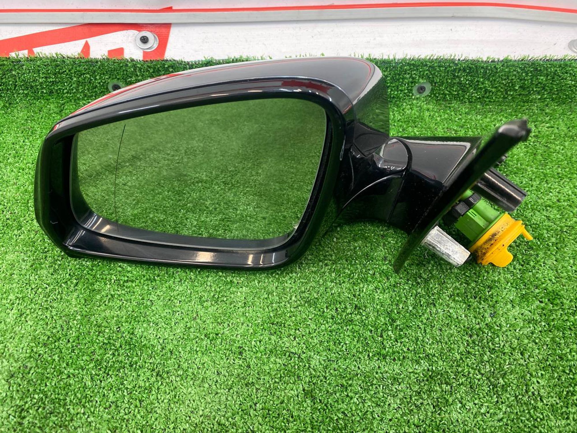 https://ycs.partsauto.market/partsauto-images/thmbs/userImages/h353NjtZg3VDP19b5HMt7LlpbQ93/part/156c3bc3-f7bd-481c-8e58-ad9588fac7cf_1743496043055.jpg