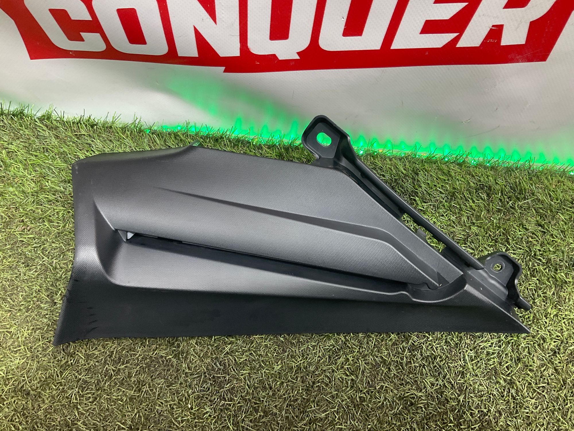 Накладка стойки салона левая задняя BMW M3, G81 2023, 3000 рублей, Москва