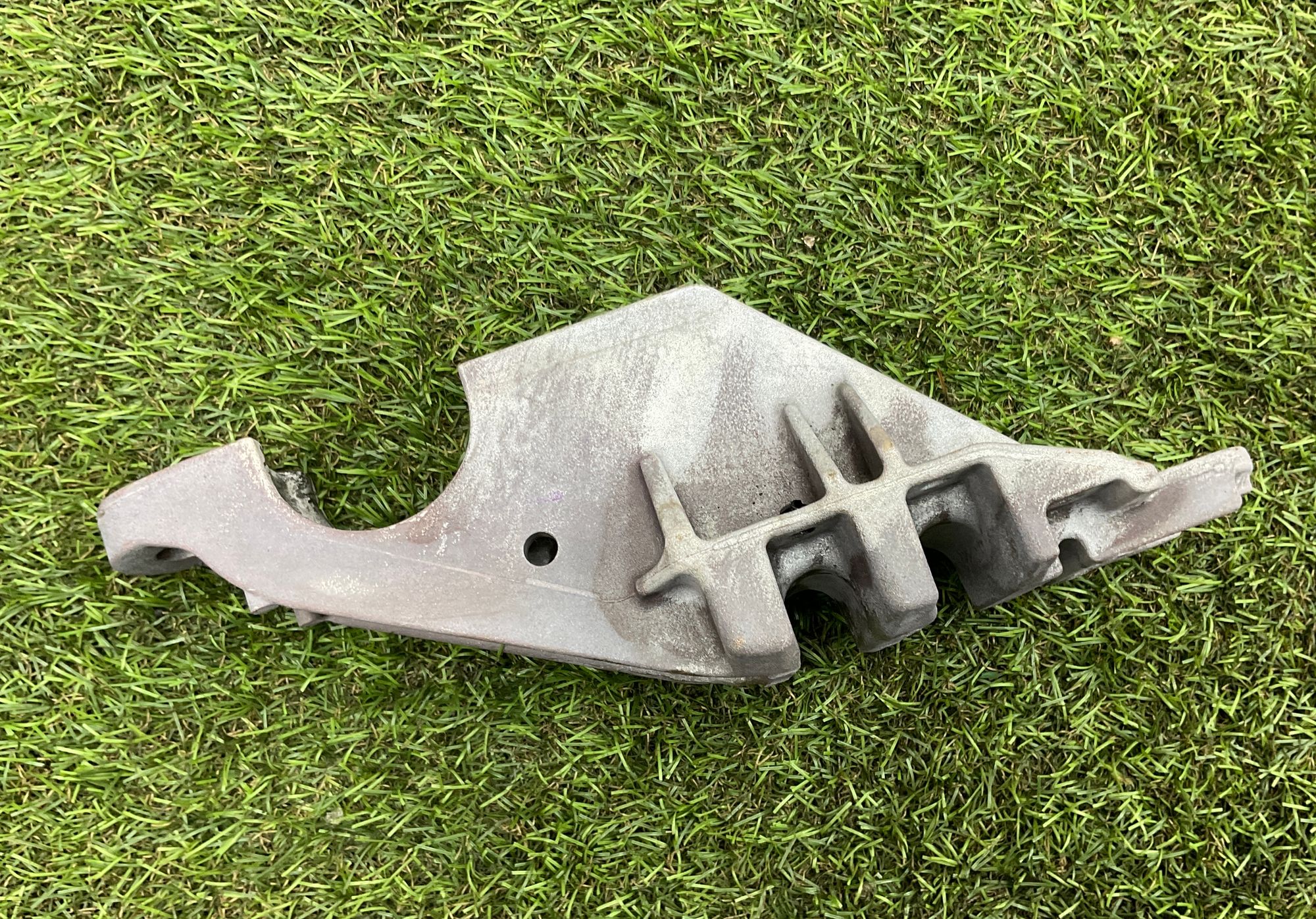 Кронштейн стабилизатора правый BMW M5, F90 рестайлинг, 2000 рублей, Москва