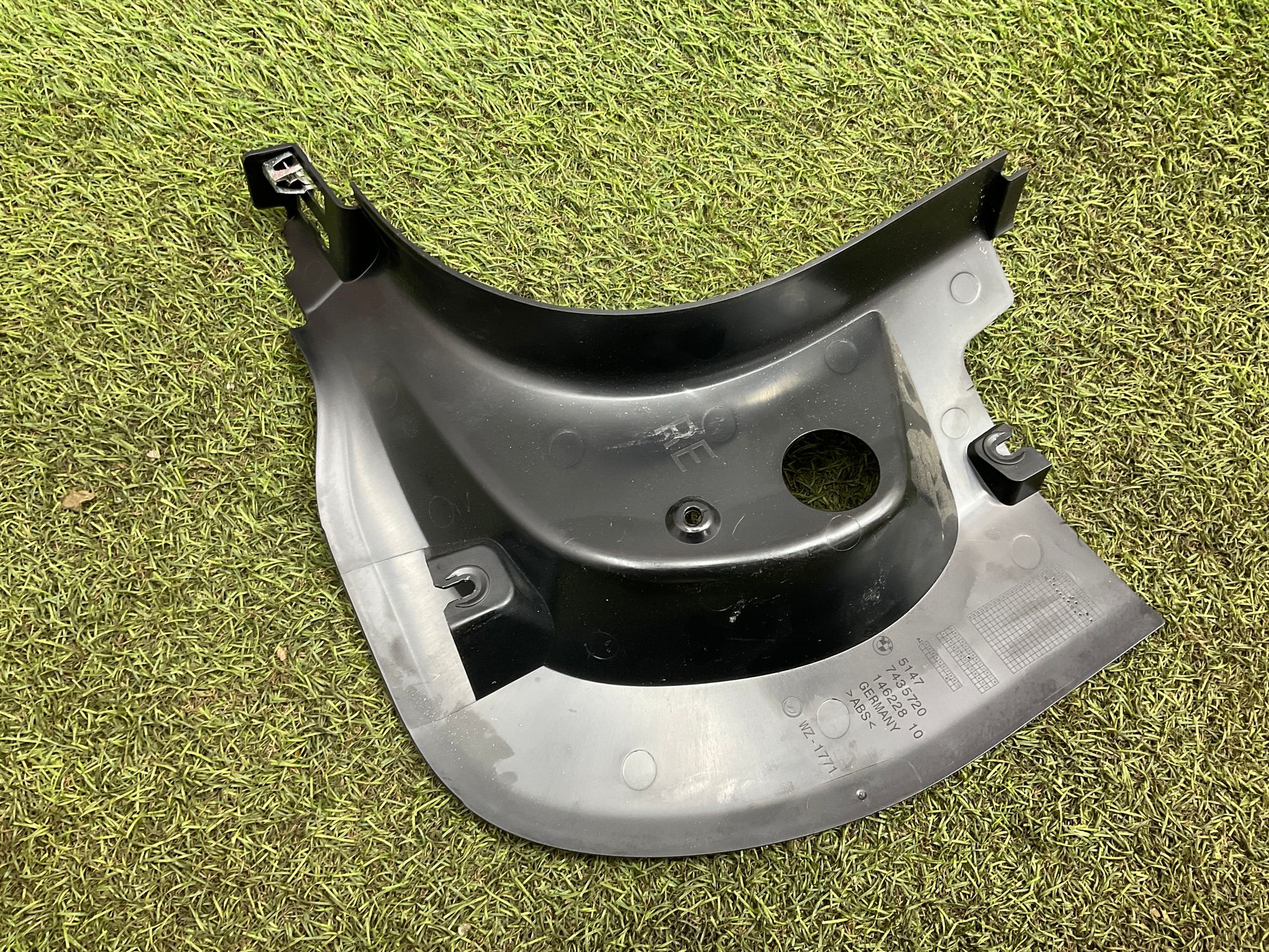 Накладка порога салона передняя правая BMW M8, F92, 1000 рублей, Москва