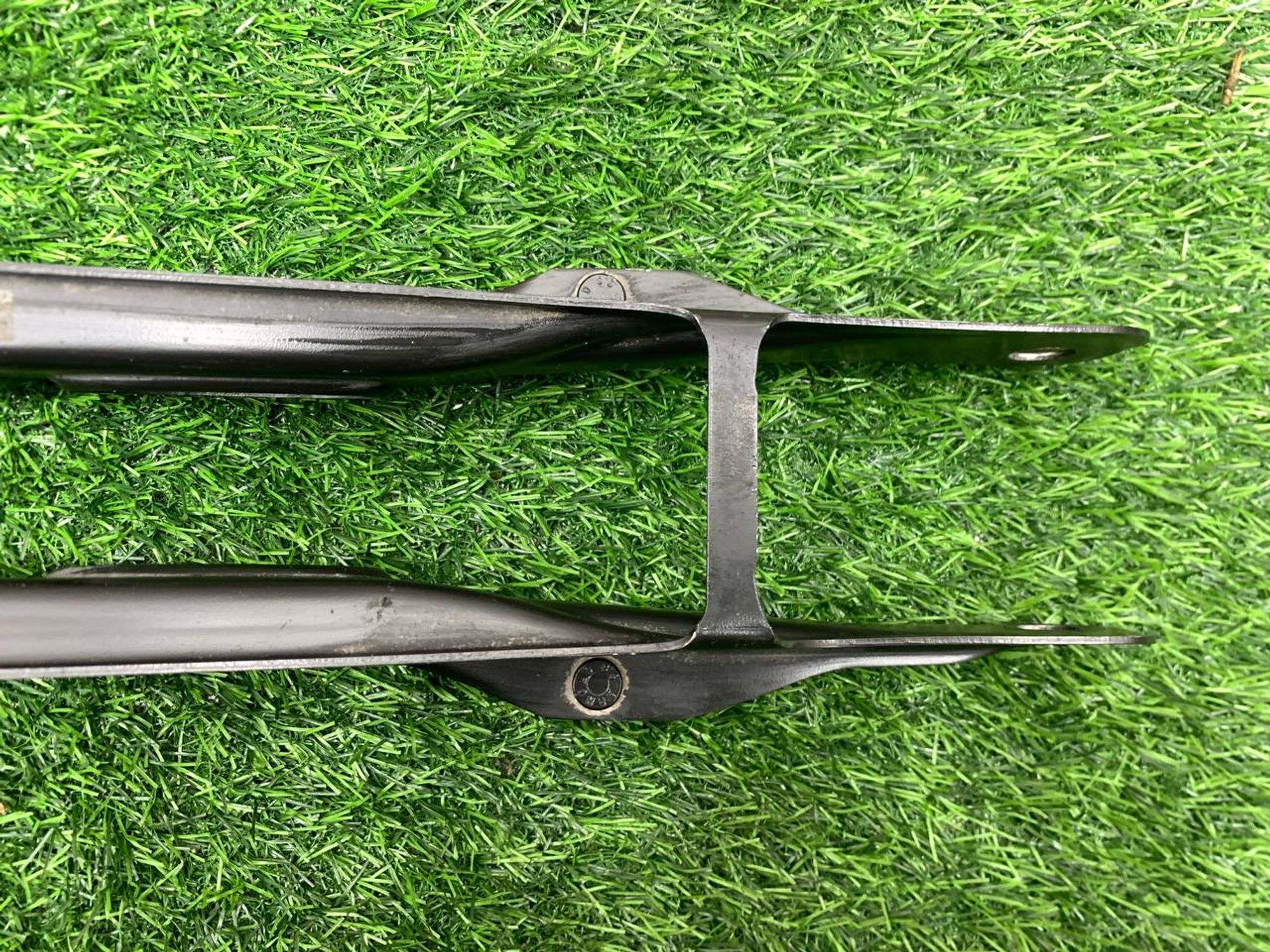 https://ycs.partsauto.market/partsauto-images/thmbs/userImages/h353NjtZg3VDP19b5HMt7LlpbQ93/part/15eefe98-5408-4515-b4fa-6a61c8e4848f_1733574026631.jpg
