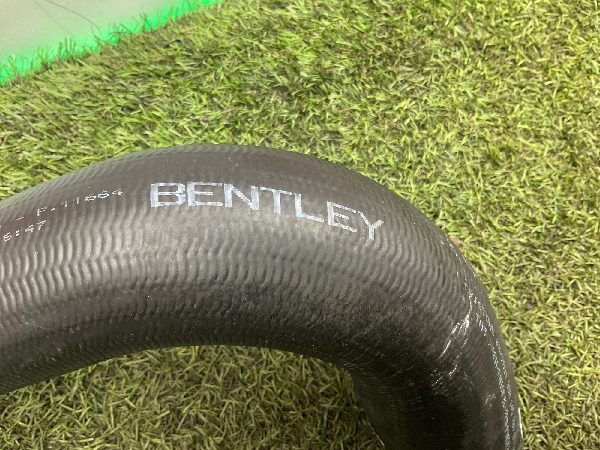 Патрубок интеркулера Bentley Continental GT III 2022, 20000 рублей, Москва