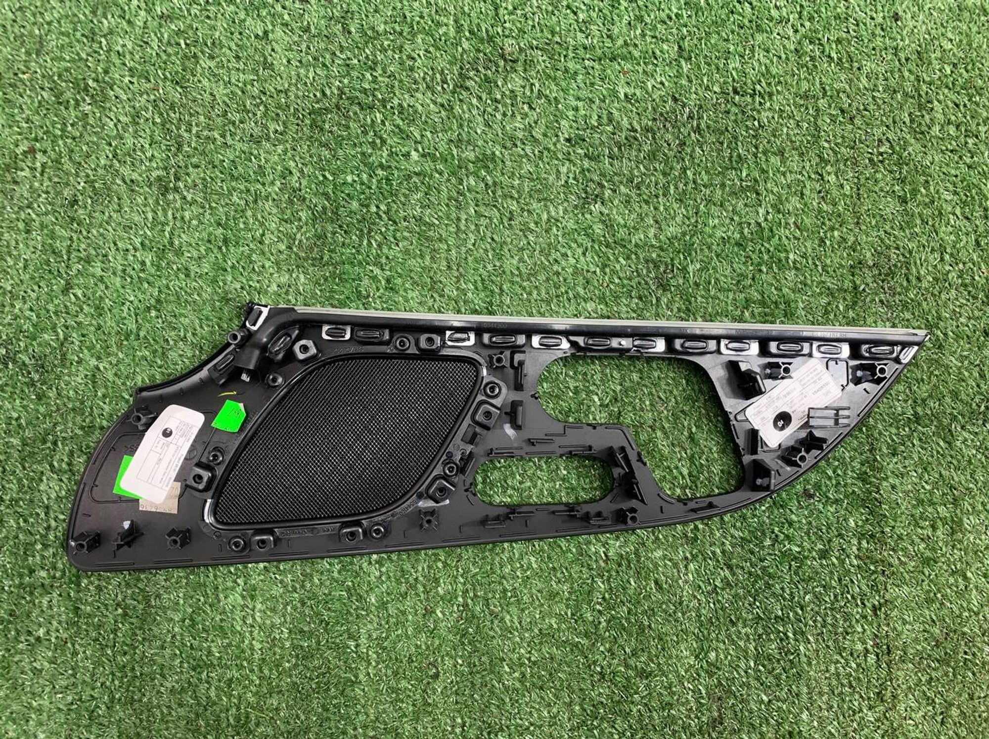 https://ycs.partsauto.market/partsauto-images/thmbs/userImages/h353NjtZg3VDP19b5HMt7LlpbQ93/part/16522fae-b977-4bed-a8e1-b243a174bd35_1732350448598.jpg