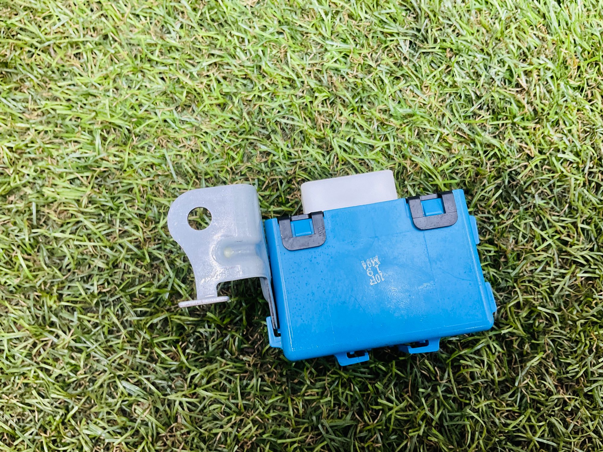 https://ycs.partsauto.market/partsauto-images/thmbs/userImages/h353NjtZg3VDP19b5HMt7LlpbQ93/part/16b76644-9b23-464e-aed9-16a0915b1fa4_1779722349602.jpg