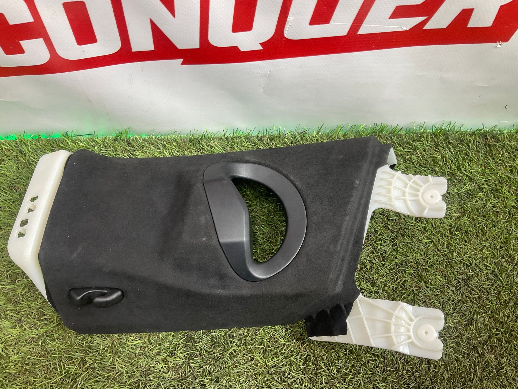 Накладка центральной стойки левая BMW M8 F91/F92/F93 2019, 10000 рублей, Москва