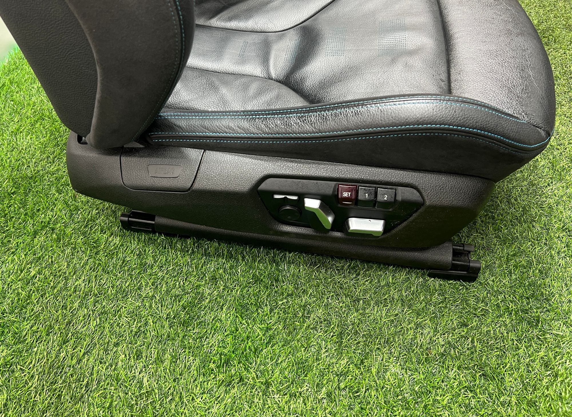 https://ycs.partsauto.market/partsauto-images/thmbs/userImages/h353NjtZg3VDP19b5HMt7LlpbQ93/part/16d80585-0fa0-49ec-aeb2-2c314dbf0462_1734079210211.jpg