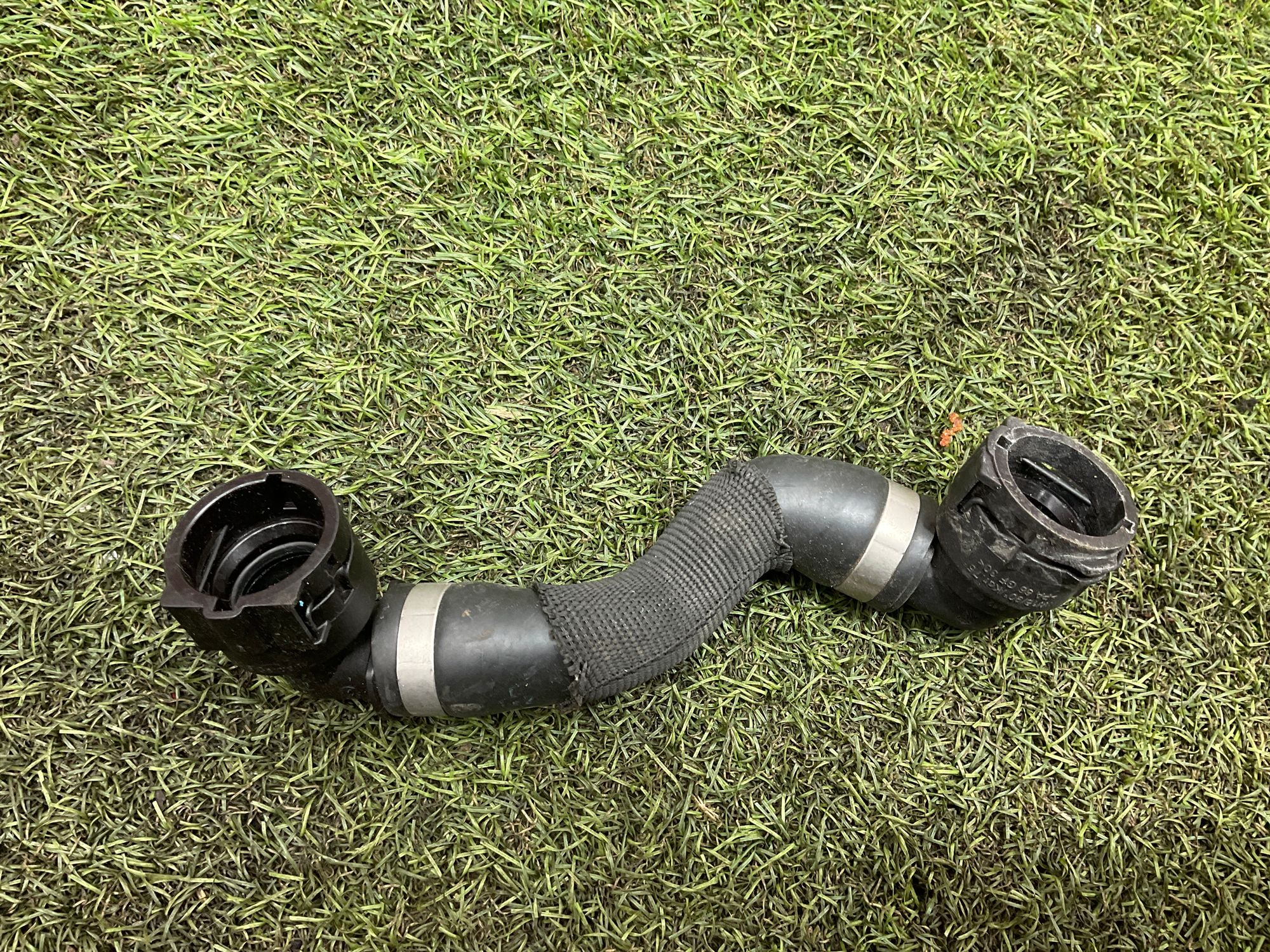 Шланг термостата BMW 5 серия, G30/G31 рестайлинг, 1000 рублей, Москва