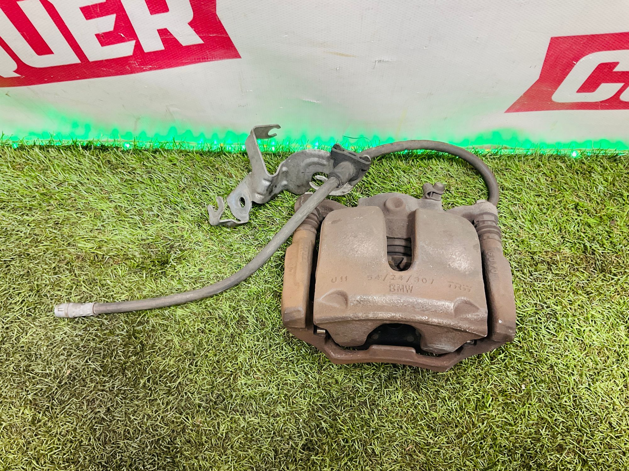 Суппорт тормозной передний правый BMW 5 серия, G30/G31, 4000 рублей, Москва