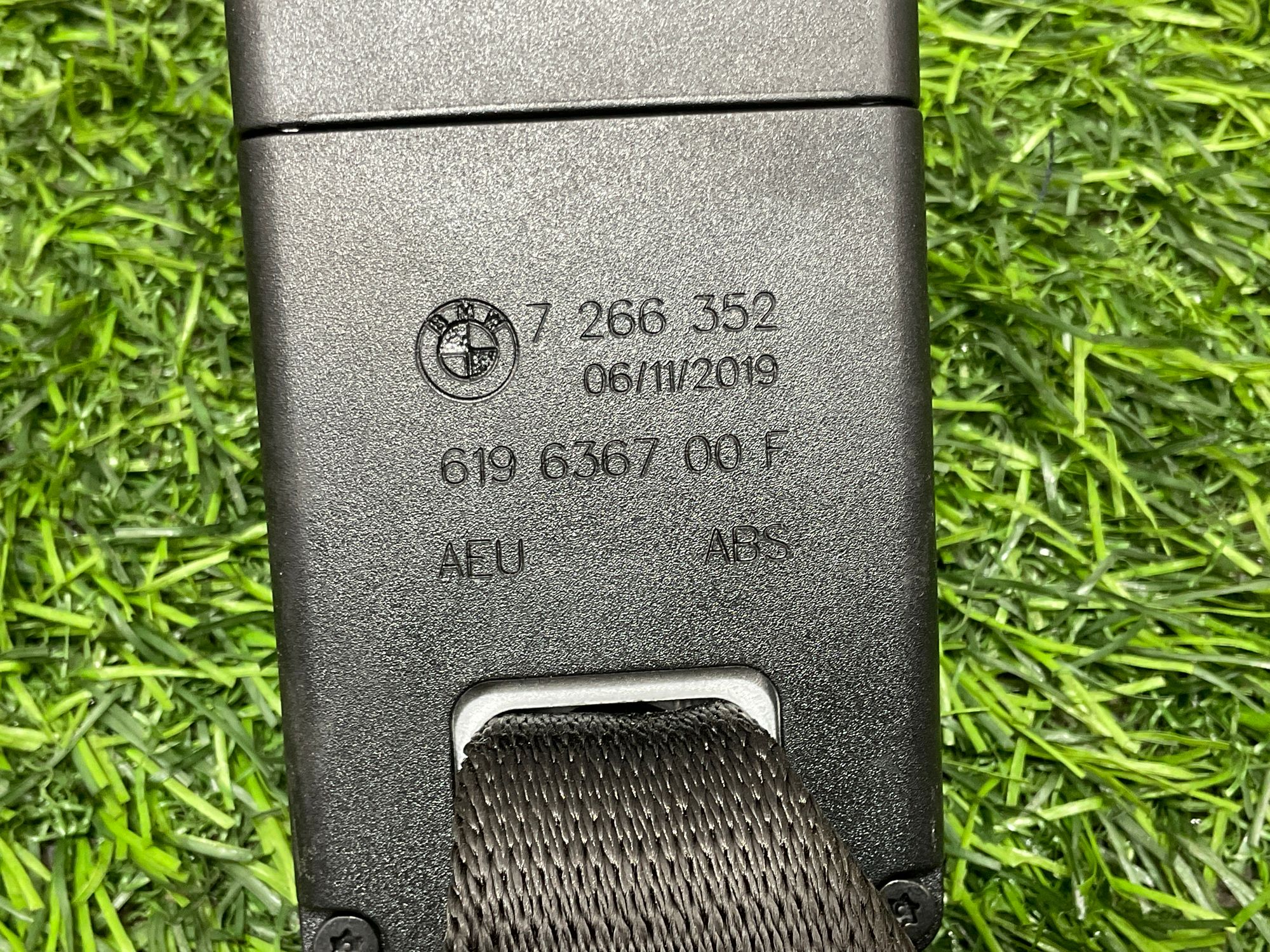 Замок ремня безопасности BMW 1 F20 3 F30 F31 4 F32, 1000 рублей, Москва