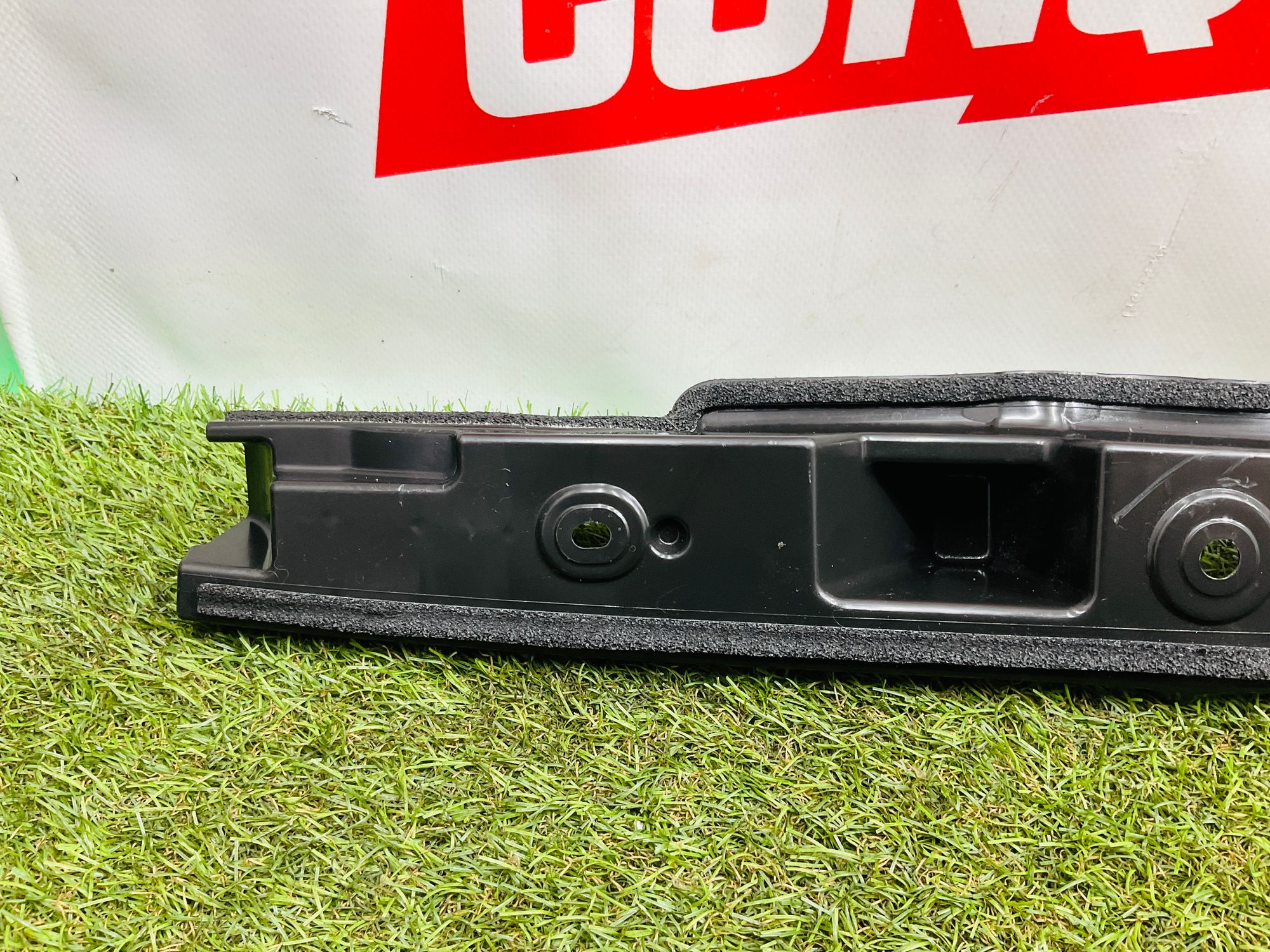 https://ycs.partsauto.market/partsauto-images/thmbs/userImages/h353NjtZg3VDP19b5HMt7LlpbQ93/part/186cea09-24fb-4810-bccd-d203962b1e91_1779807765181.jpg