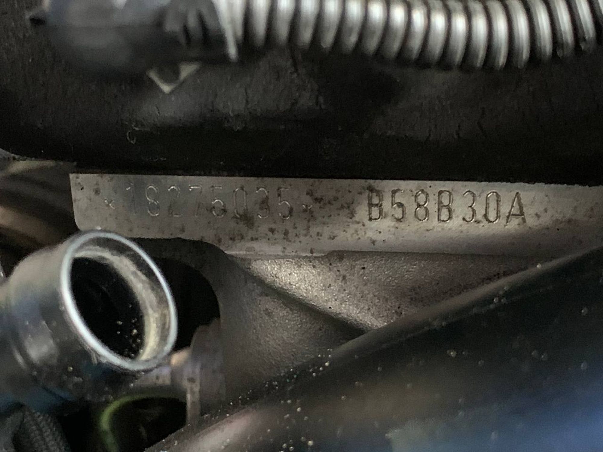 https://ycs.partsauto.market/partsauto-images/thmbs/userImages/h353NjtZg3VDP19b5HMt7LlpbQ93/part/188b8a96-e567-4701-89f7-1774366e6f15_1711723296937.jpg