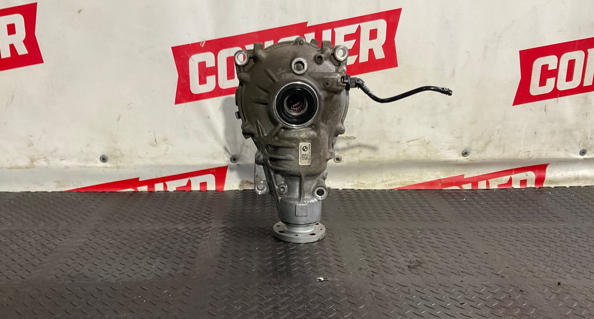https://ycs.partsauto.market/partsauto-images/thmbs/userImages/h353NjtZg3VDP19b5HMt7LlpbQ93/part/189bee08-d2e4-47c6-b7b2-ddd564054e15_1741954965925.jpg