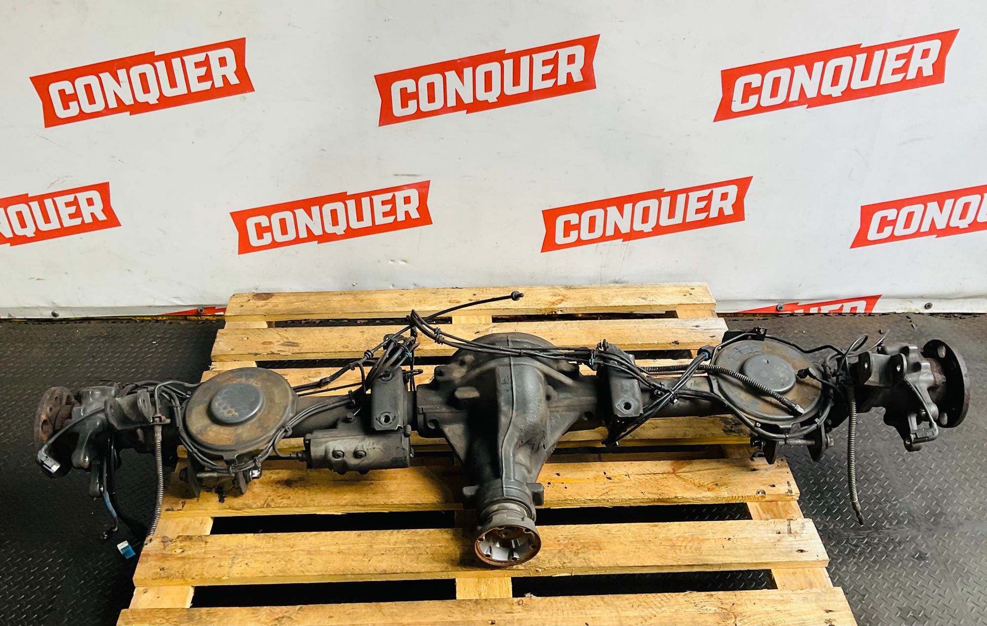 https://ycs.partsauto.market/partsauto-images/thmbs/userImages/h353NjtZg3VDP19b5HMt7LlpbQ93/part/189c2775-5386-4559-8ad5-4da674f9a093_1789459808345.jpg