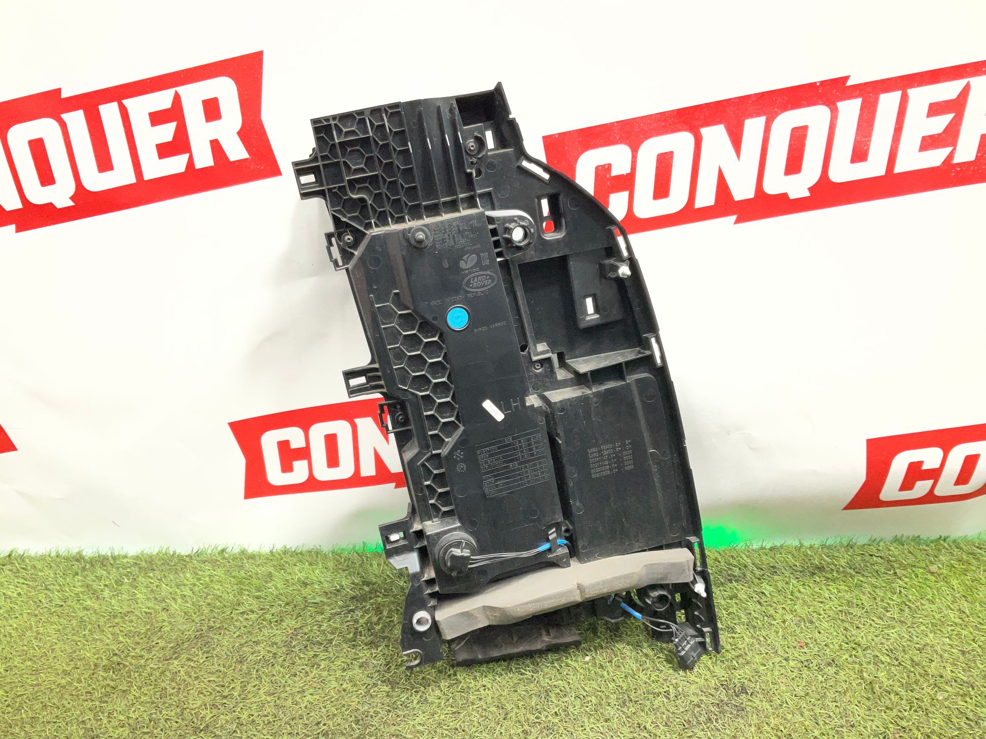 Фонарь задний левыйLand Rover Defender II L663 2022, 40000 рублей, Москва