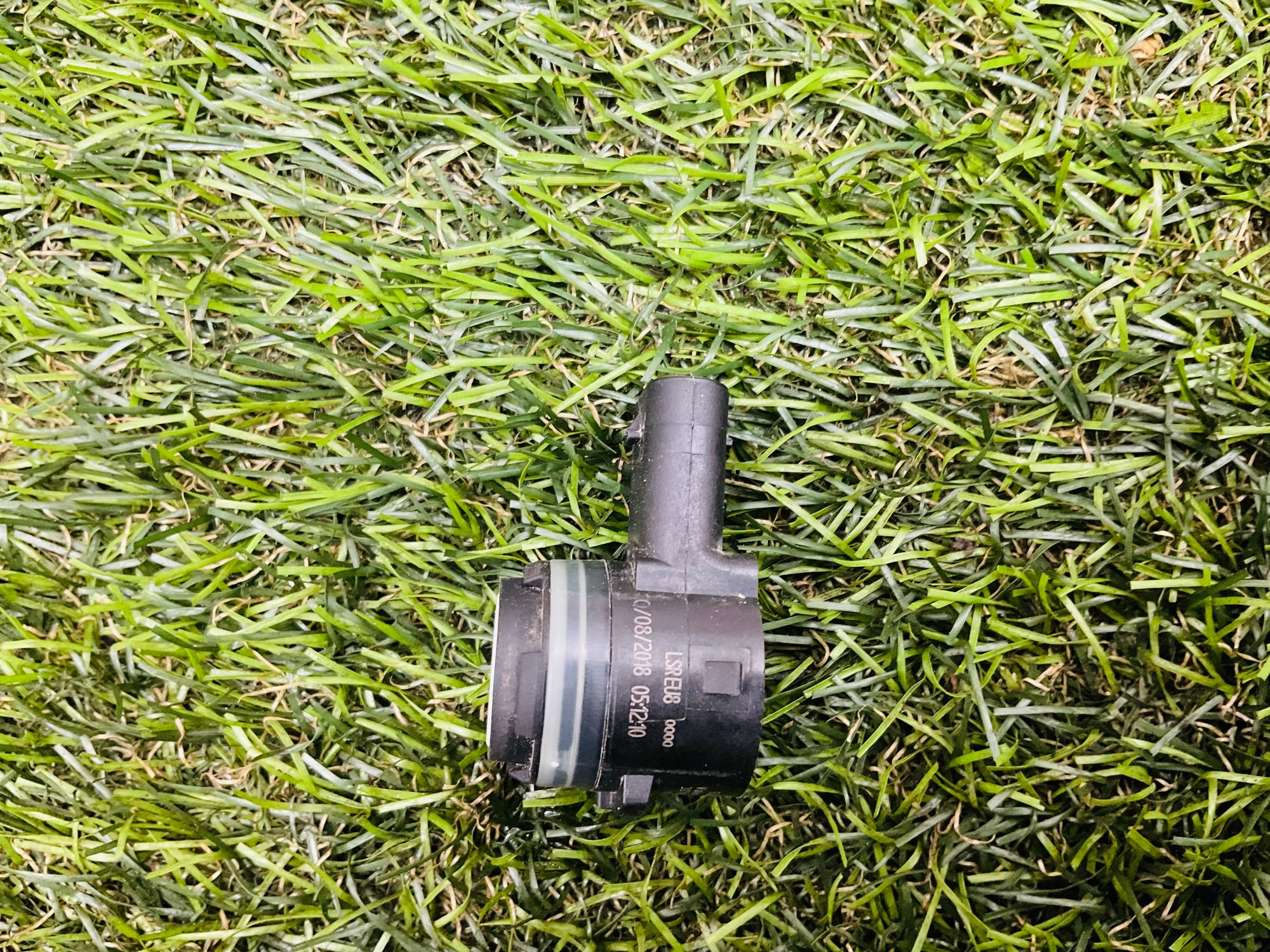 https://ycs.partsauto.market/partsauto-images/thmbs/userImages/h353NjtZg3VDP19b5HMt7LlpbQ93/part/18c201b7-7673-40aa-86d6-412d8b801510_1787323842580.jpg