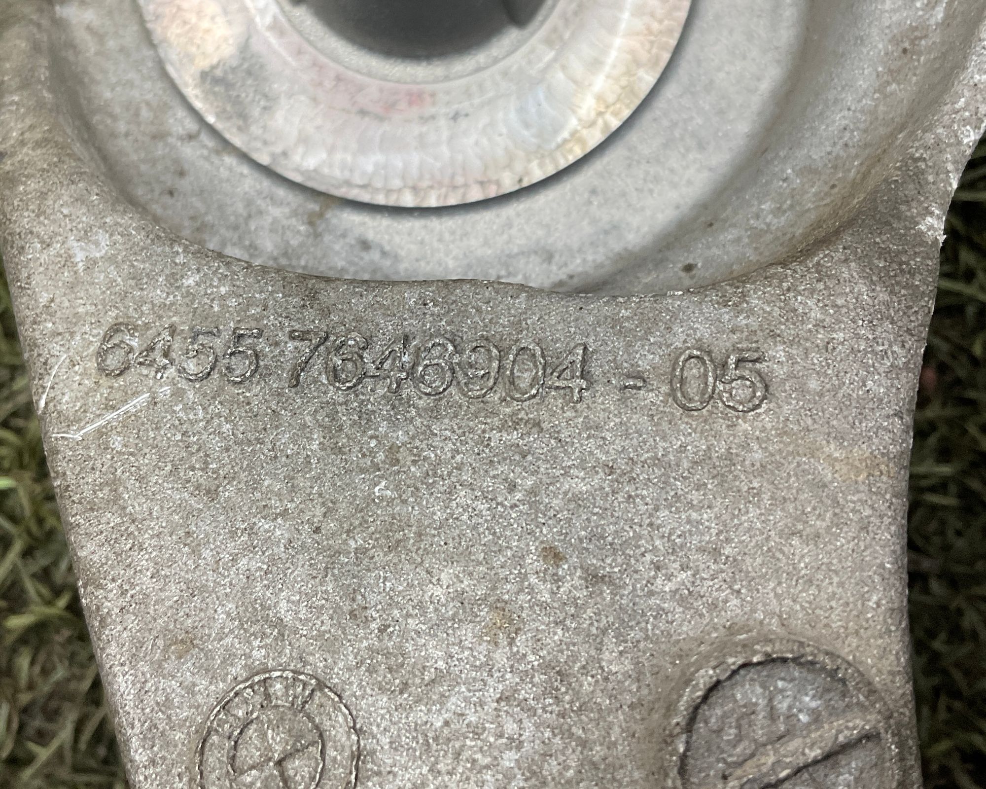 Кронштейн двигатель BMW M5, F90 рестайлинг 2024, 2000 рублей, Москва