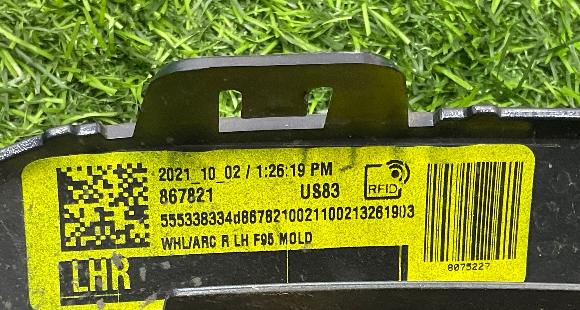 https://ycs.partsauto.market/partsauto-images/thmbs/userImages/h353NjtZg3VDP19b5HMt7LlpbQ93/part/194604c3-1fec-4239-8f12-d948001cf2ea_1734707601782.jpg