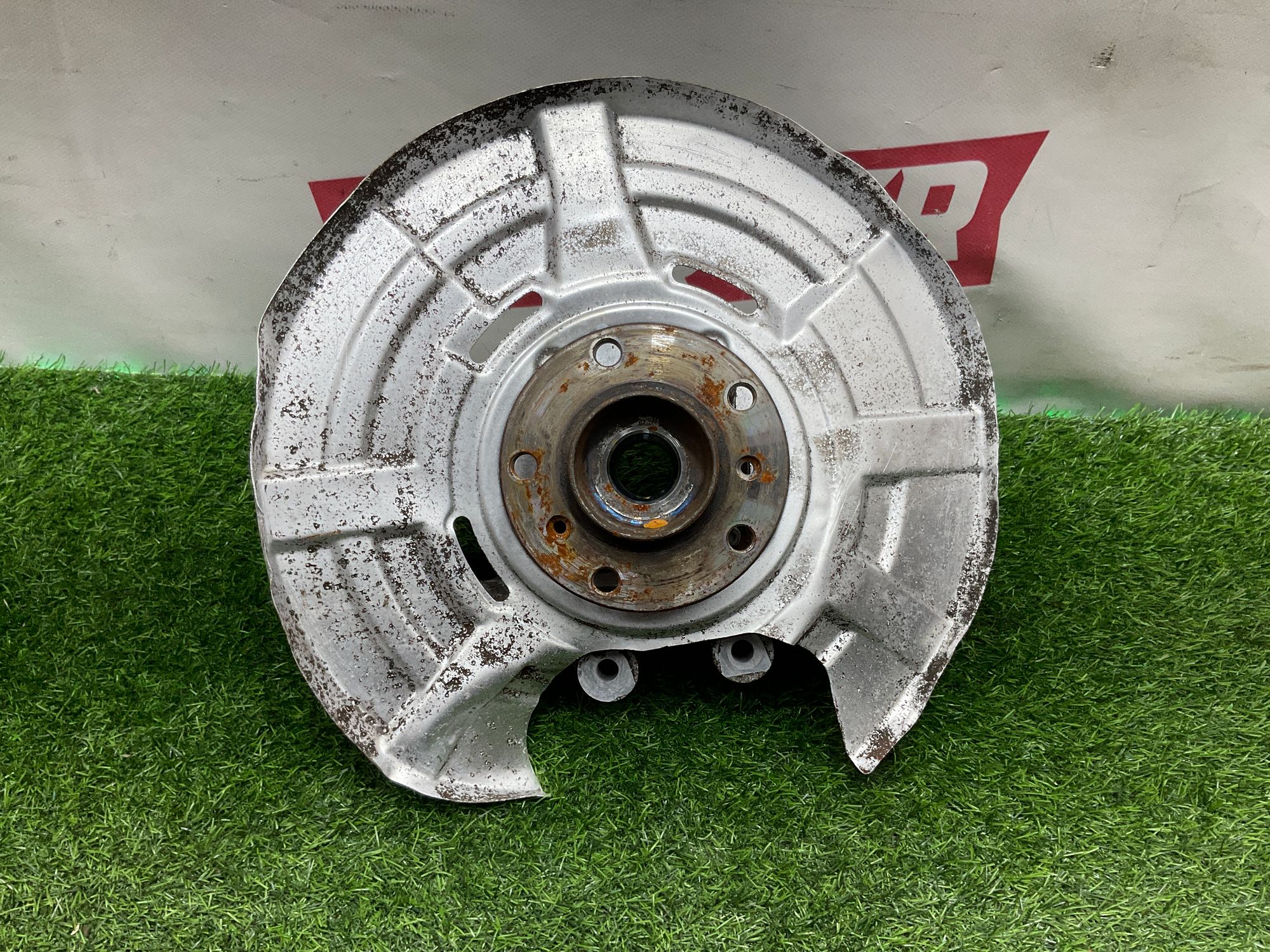 https://ycs.partsauto.market/partsauto-images/thmbs/userImages/h353NjtZg3VDP19b5HMt7LlpbQ93/part/195900b9-a354-4802-a4cb-9736afc019be_1733908315625.jpg
