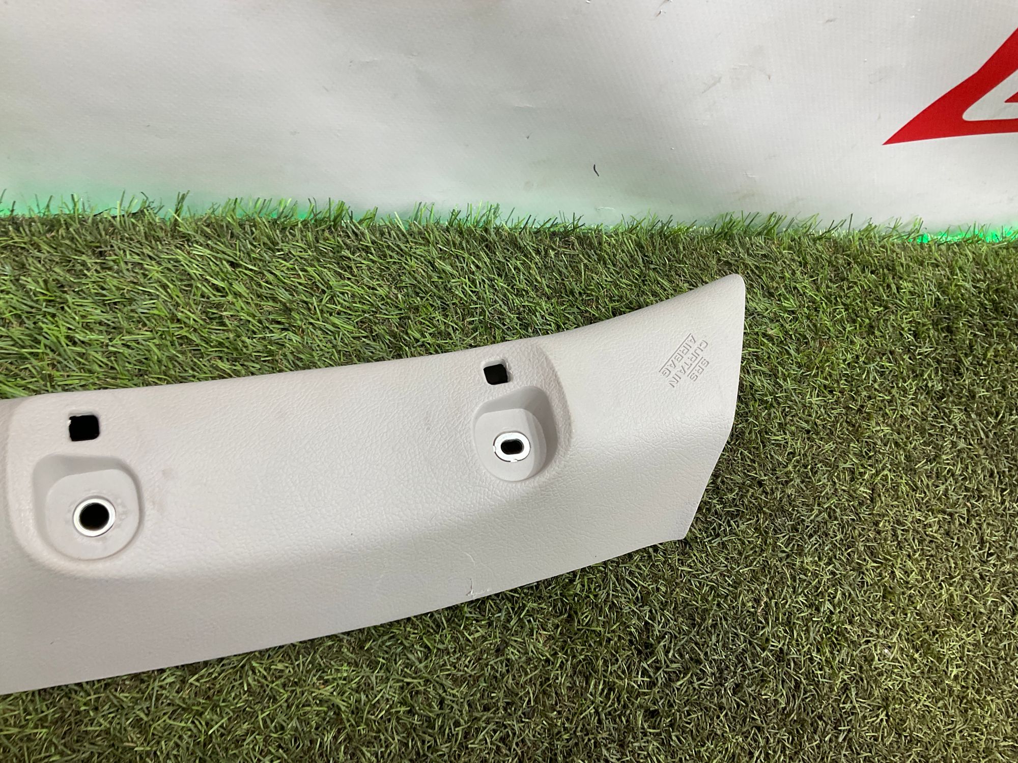 Обшивка стойки передняя левая Toyota Land Cruiser 200 рестайлинг 2 (2015—2023) 2017, 6500 рублей, Москва