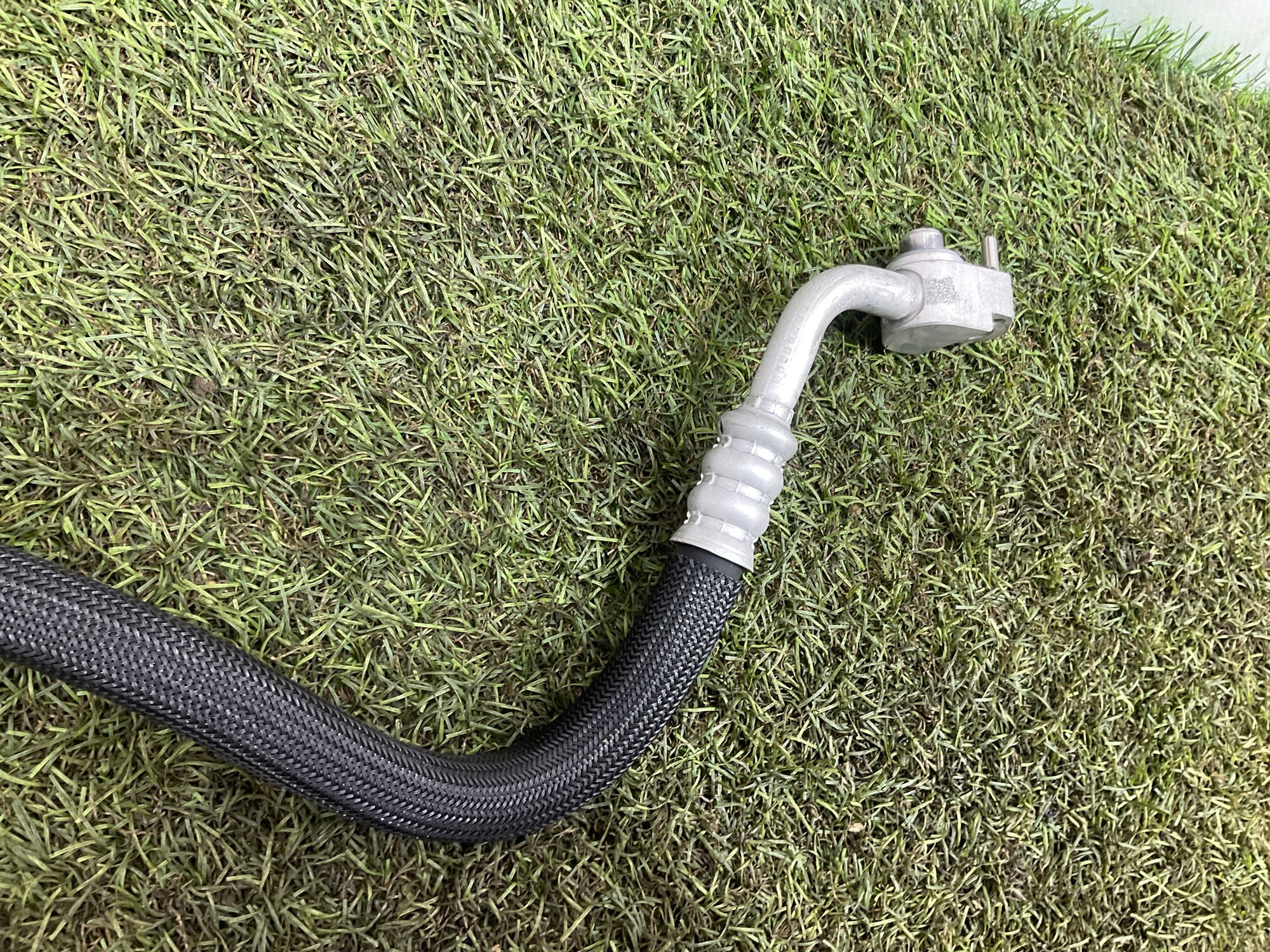 Трубопровод компрессора кондиционера BMW M5, F90 рестайлинг 2022, 7500 рублей, Москва