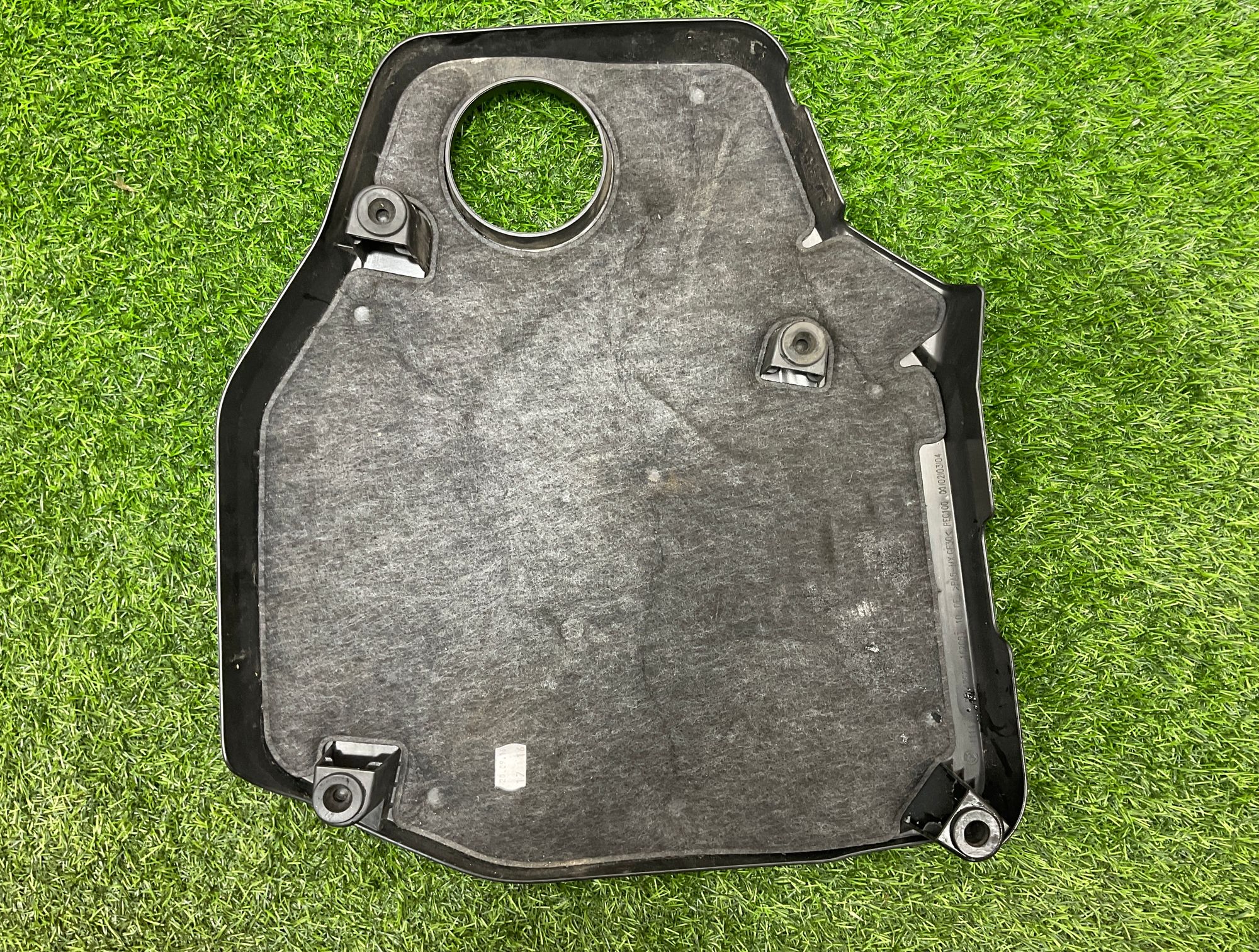 Декоративная крышка двигателя BMW 5 F10 2.0 дизель, 3500 рублей, Москва