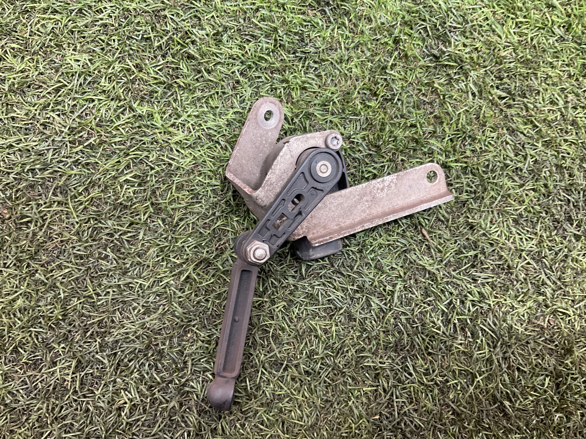 Датчик дорожного просвета BMW 5 серия, F10/F11/F07 рестайлинг, 2000 рублей, Москва