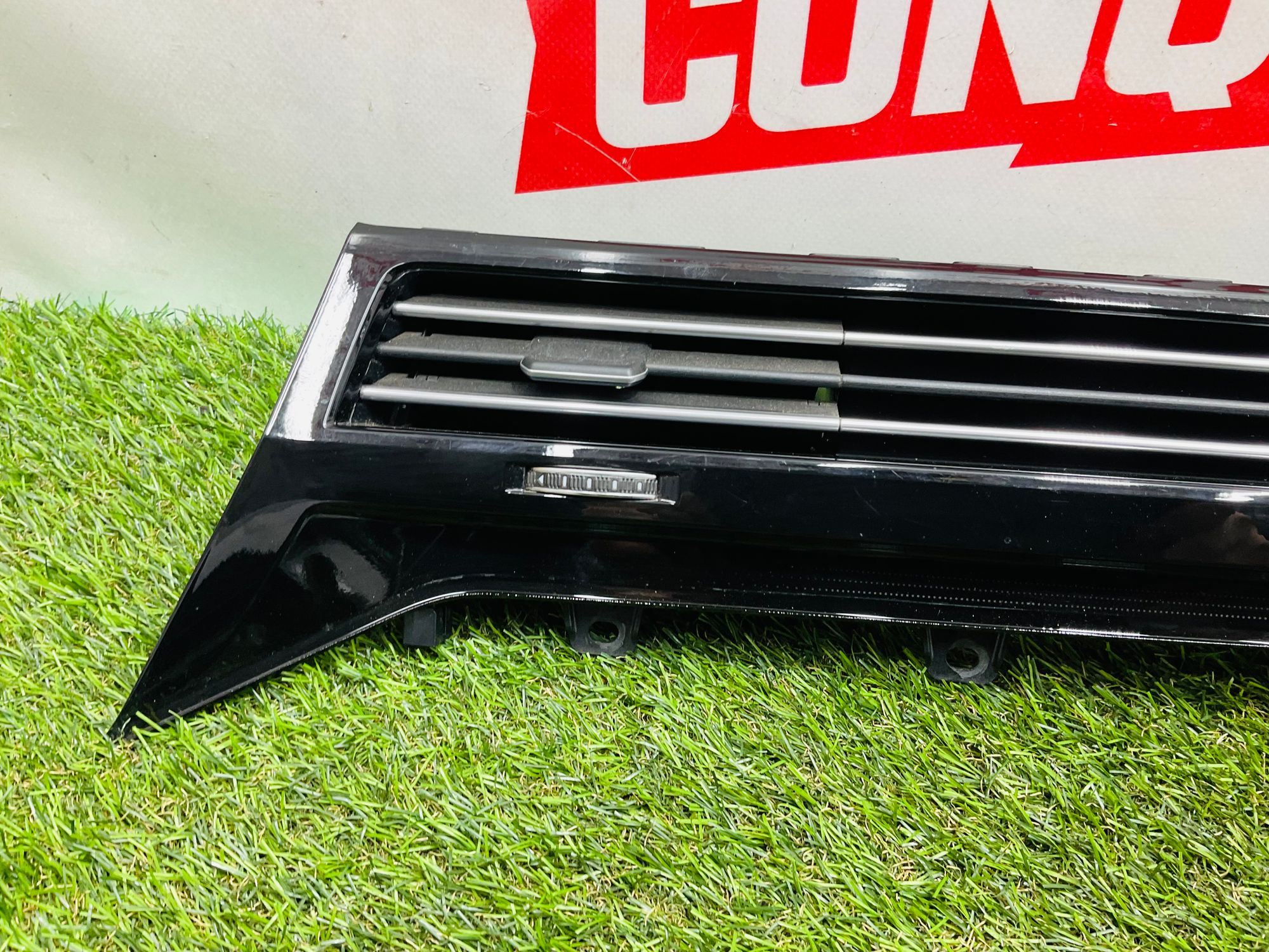 https://ycs.partsauto.market/partsauto-images/thmbs/userImages/h353NjtZg3VDP19b5HMt7LlpbQ93/part/1ade936b-3e76-4244-8ffb-20082317f495_1785851142115.jpg