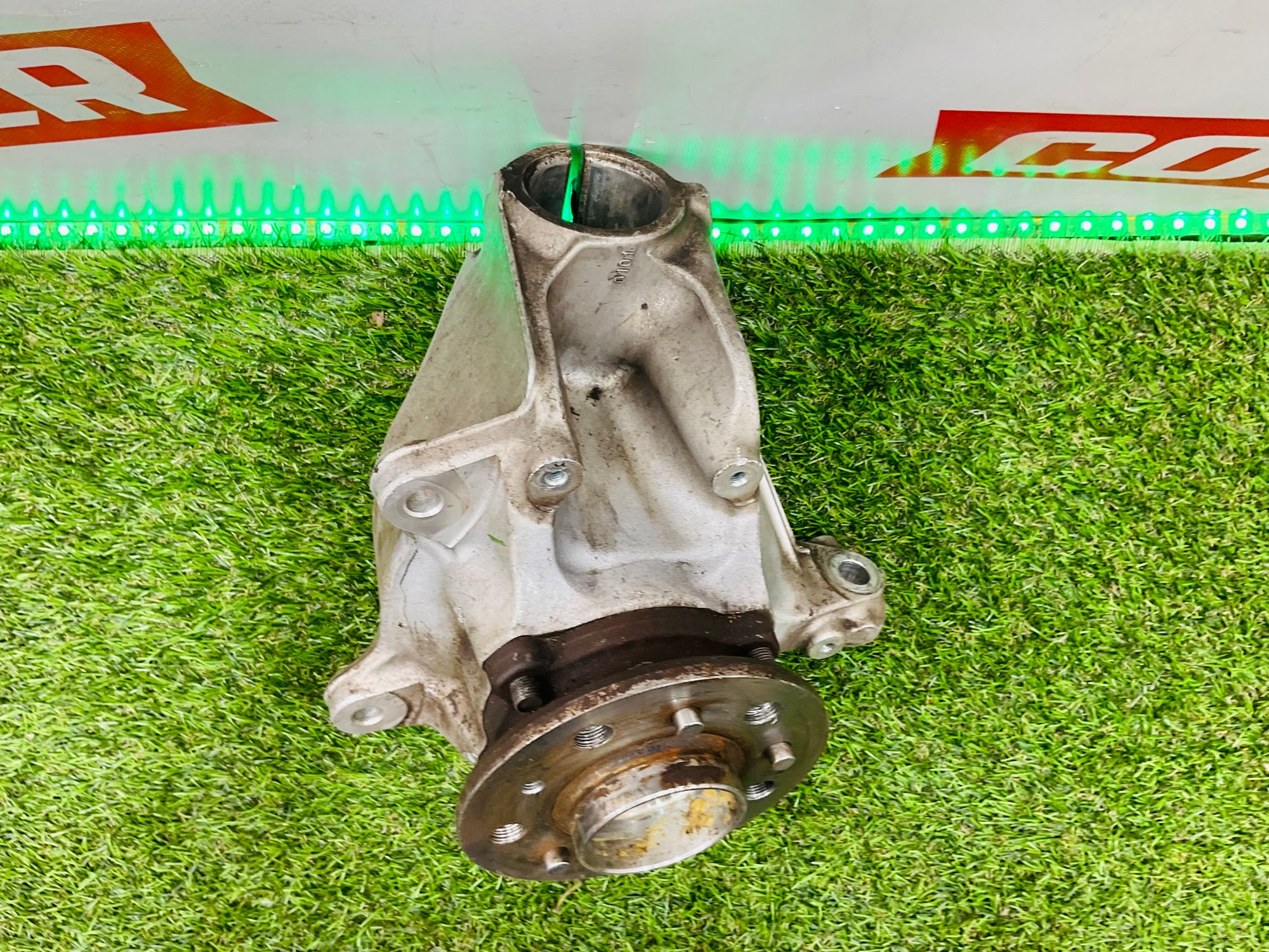 https://ycs.partsauto.market/partsauto-images/thmbs/userImages/h353NjtZg3VDP19b5HMt7LlpbQ93/part/1b368af0-b138-4cce-8d6d-fa88b0970d10_1784030720703.jpg