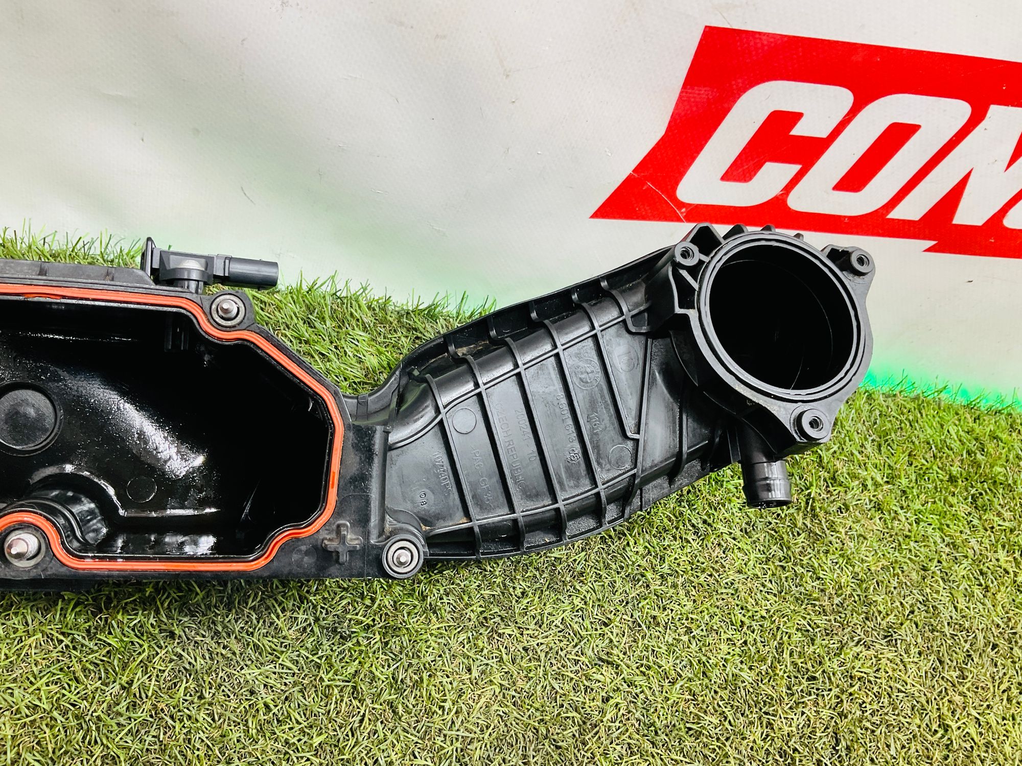 Коллектор впускной BMW M8, F91/F92/F93 2019, 56000 рублей, Москва