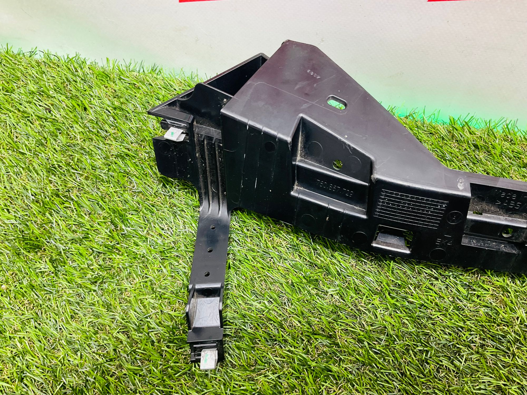 https://ycs.partsauto.market/partsauto-images/thmbs/userImages/h353NjtZg3VDP19b5HMt7LlpbQ93/part/1be6eb2d-8136-4aed-aa58-c39617153be8_1785851826644.jpg