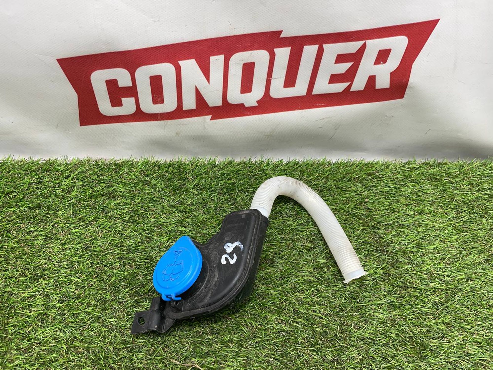 https://ycs.partsauto.market/partsauto-images/thmbs/userImages/h353NjtZg3VDP19b5HMt7LlpbQ93/part/1c4f60f0-1f01-4b34-a653-3aa44916272b_1710587066266.jpg