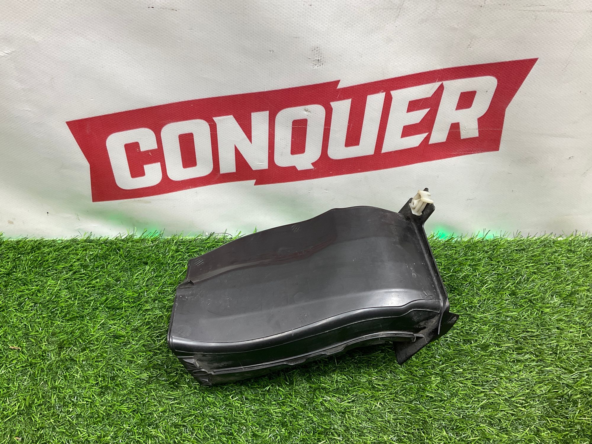 https://ycs.partsauto.market/partsauto-images/thmbs/userImages/h353NjtZg3VDP19b5HMt7LlpbQ93/part/1cf50b30-9fe5-4f53-be39-929a809a6200_1734426614151.jpg