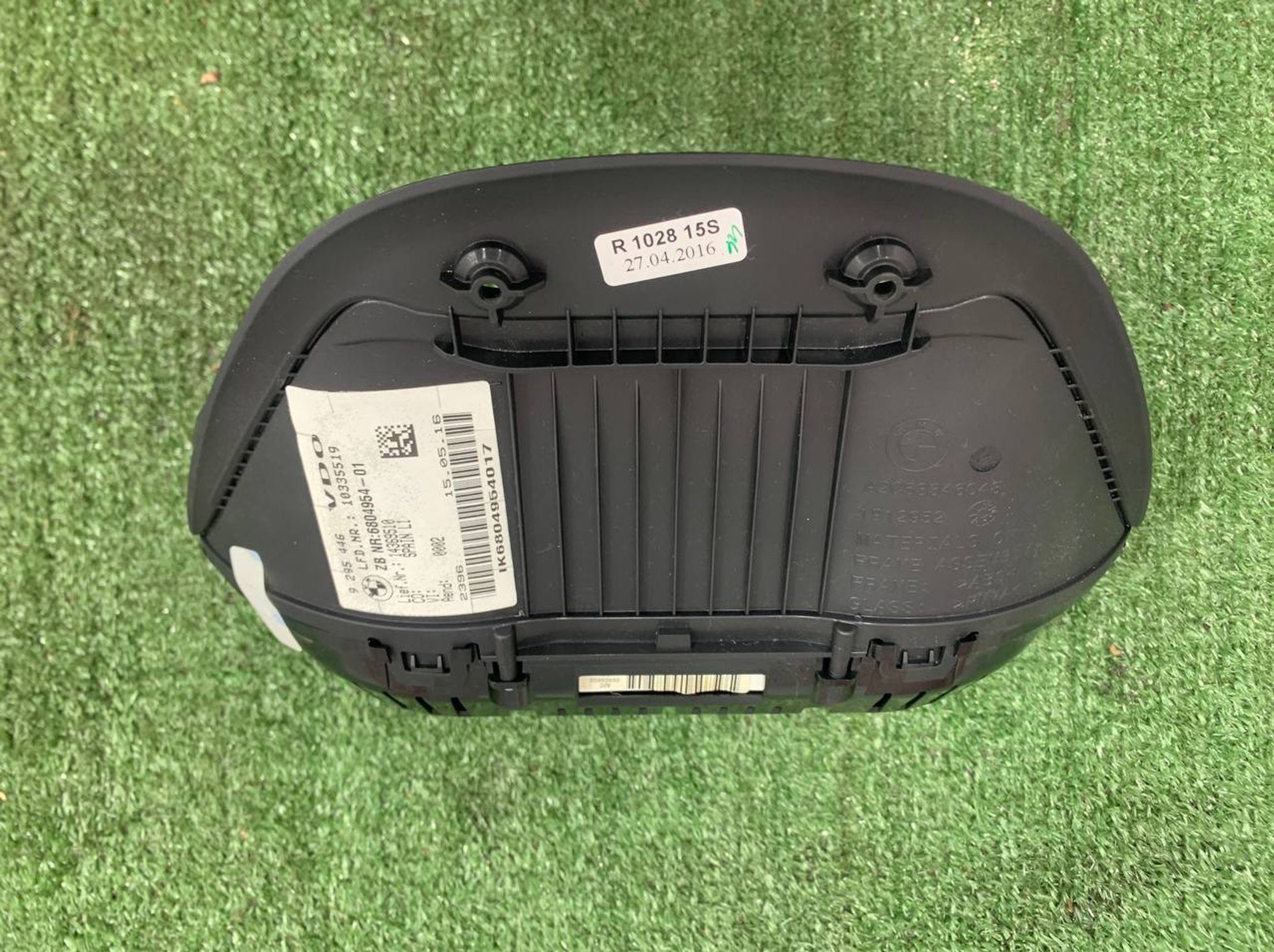 https://ycs.partsauto.market/partsauto-images/thmbs/userImages/h353NjtZg3VDP19b5HMt7LlpbQ93/part/1d152752-09e7-478b-90e7-ef9af699d708_1732177060384.jpg