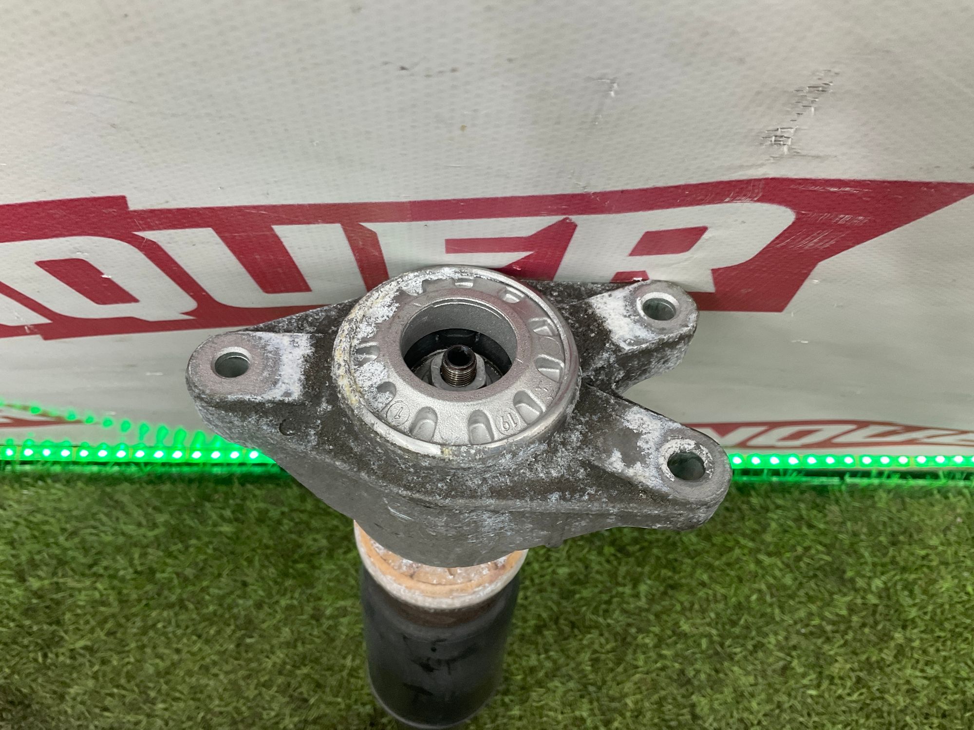 Стойка амортизатора задняя BMW 3 серия, G21 AWD, 12000 рублей, Москва