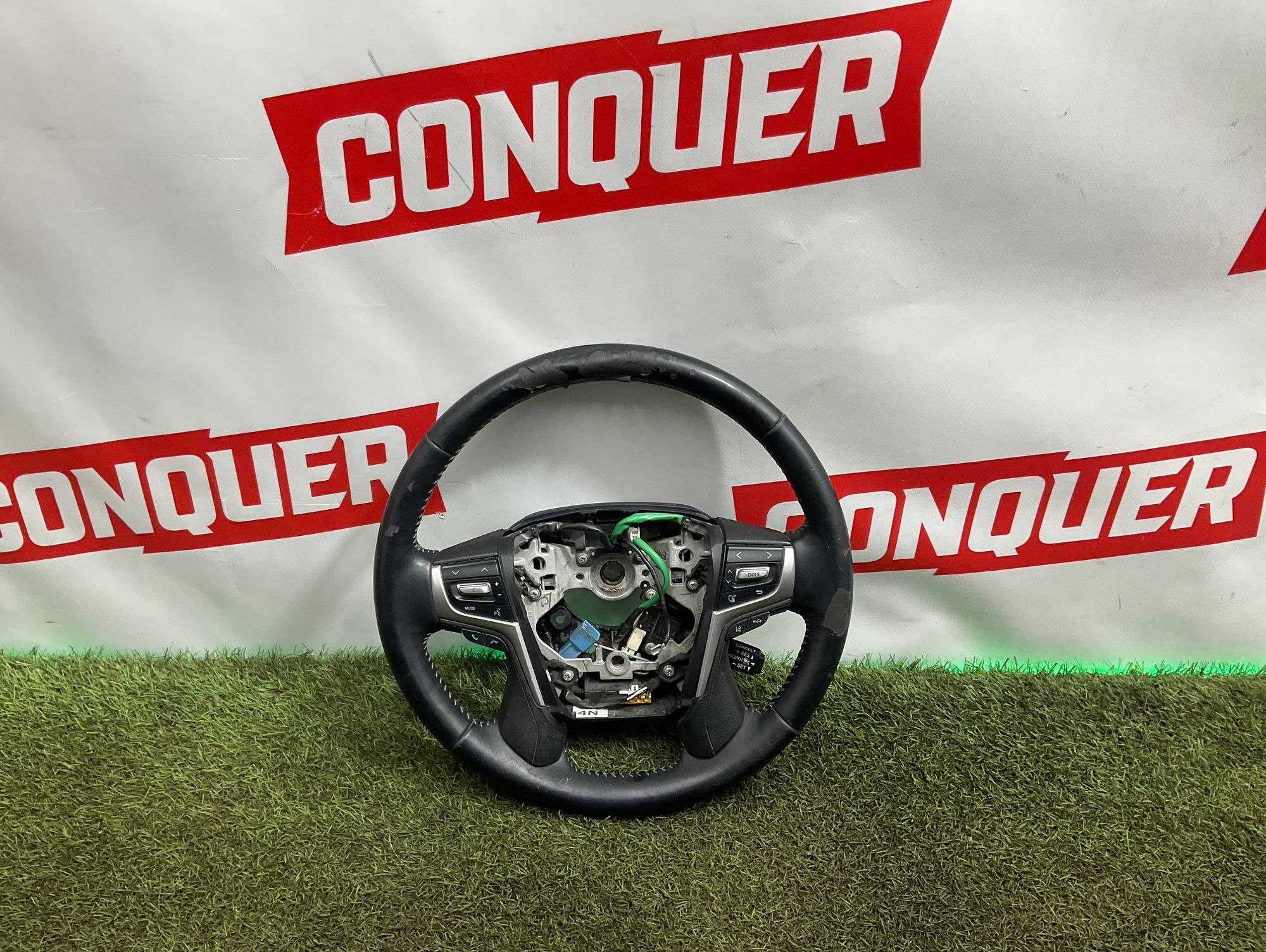 Руль Toyota Land Cruiser 200 рестайлинг 2 (2015—2023) 2017, 7000 рублей, Москва